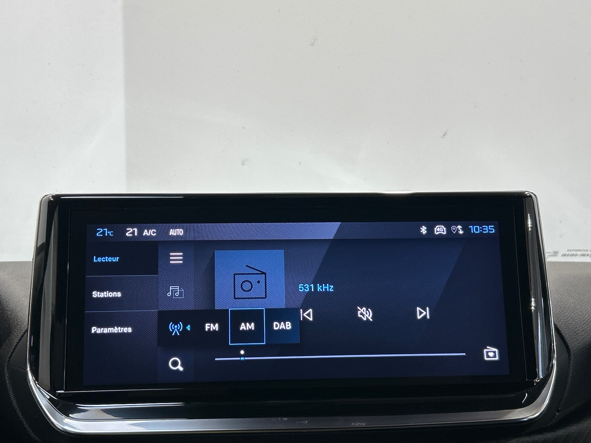 PEUGEOT 2008 PureTech 130 S&S EAT8 Allure