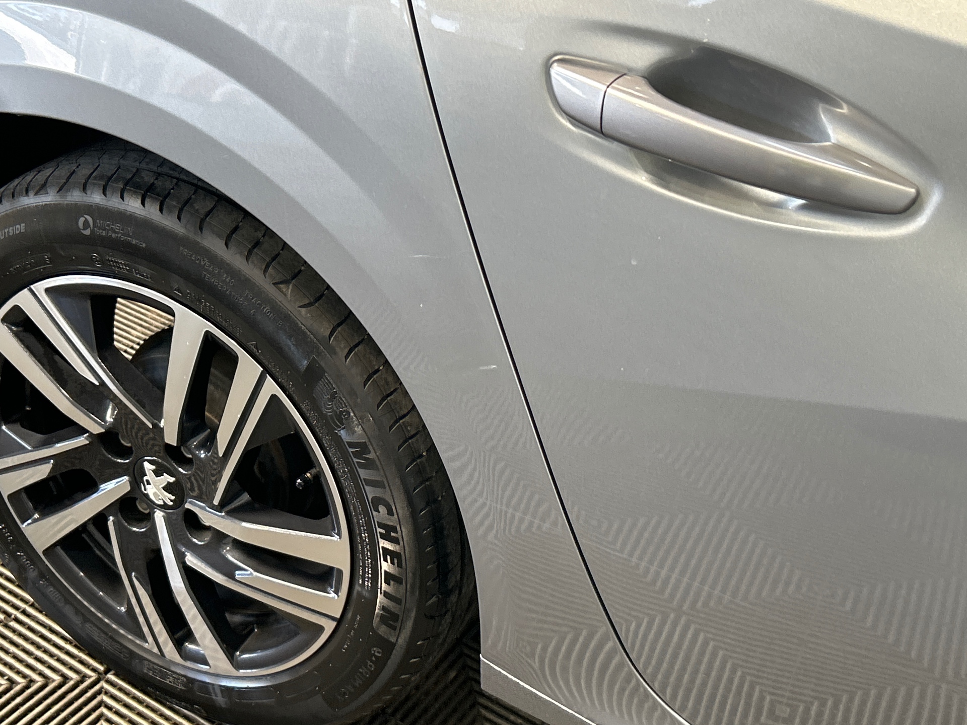 PEUGEOT 208 STYLE PURETECH 75 S&S BVM5 — expertise
