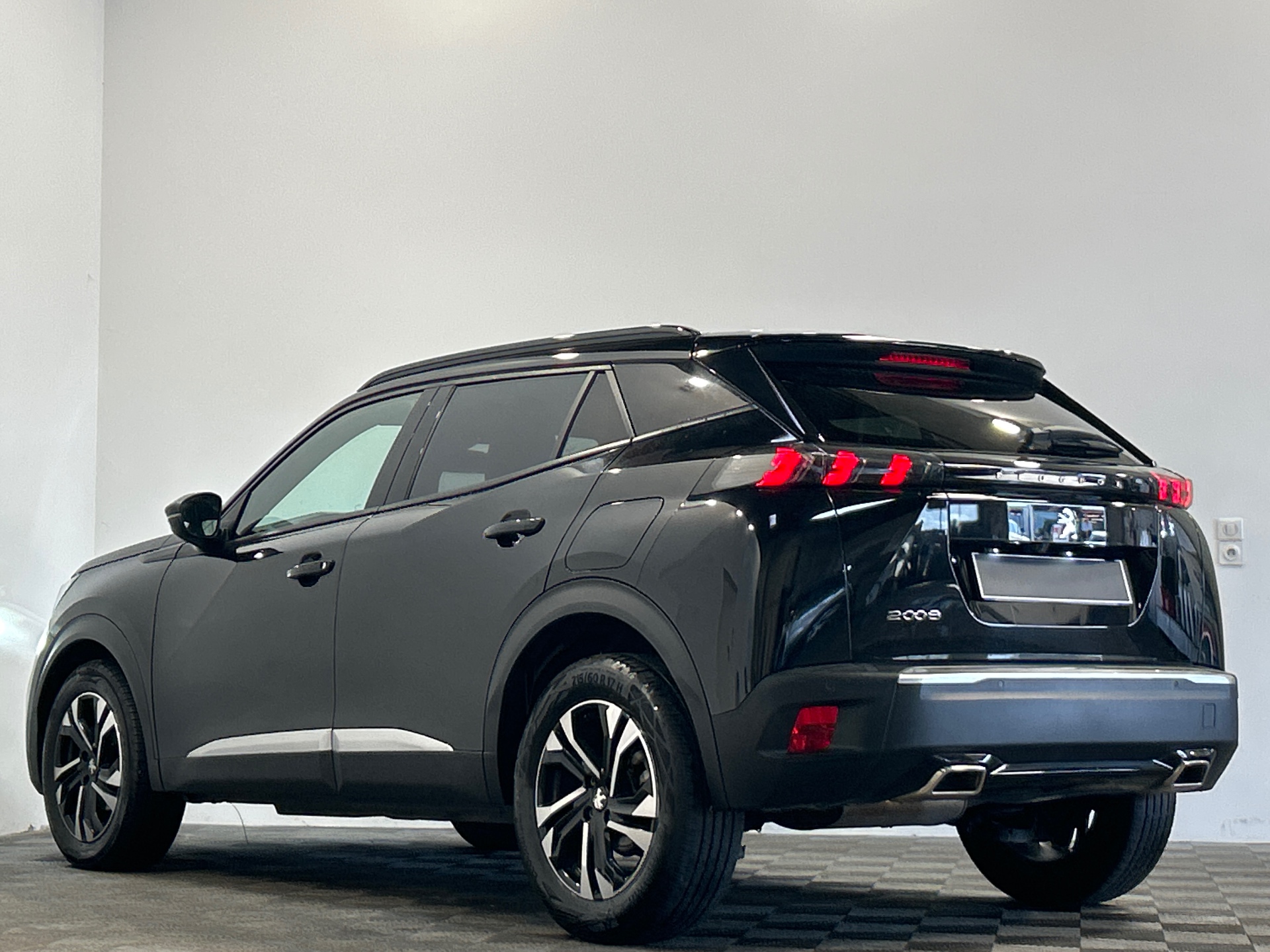 PEUGEOT 2008 ALLURE PT 130 S&S BVM6