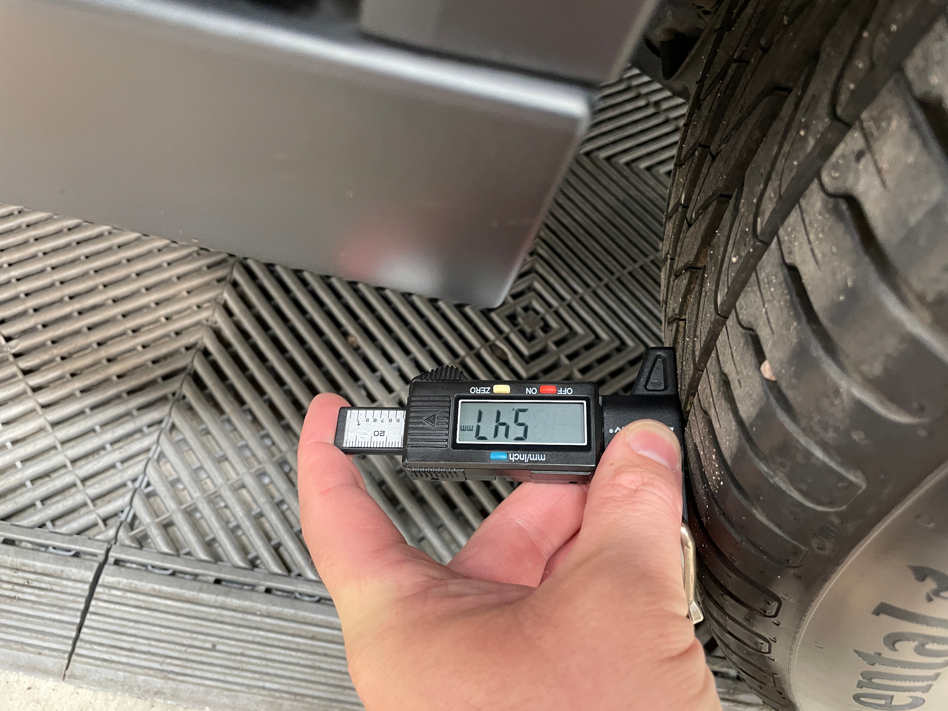 CITROEN C3 AIRCROSS BlueHDi 110 S&S BVM6 Shine - 5P — expertise