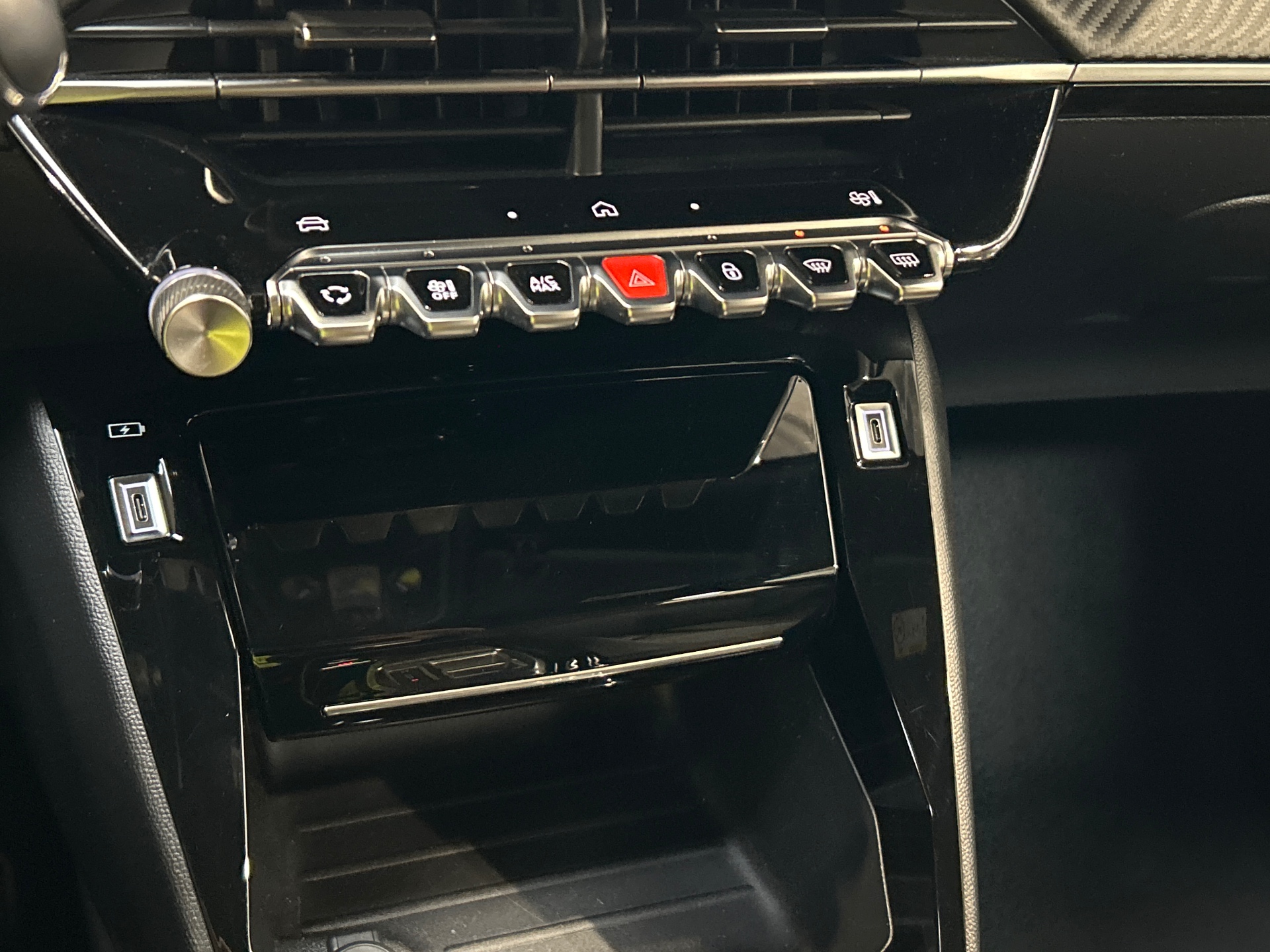 PEUGEOT 2008 PureTech 130 S&S EAT8 Allure