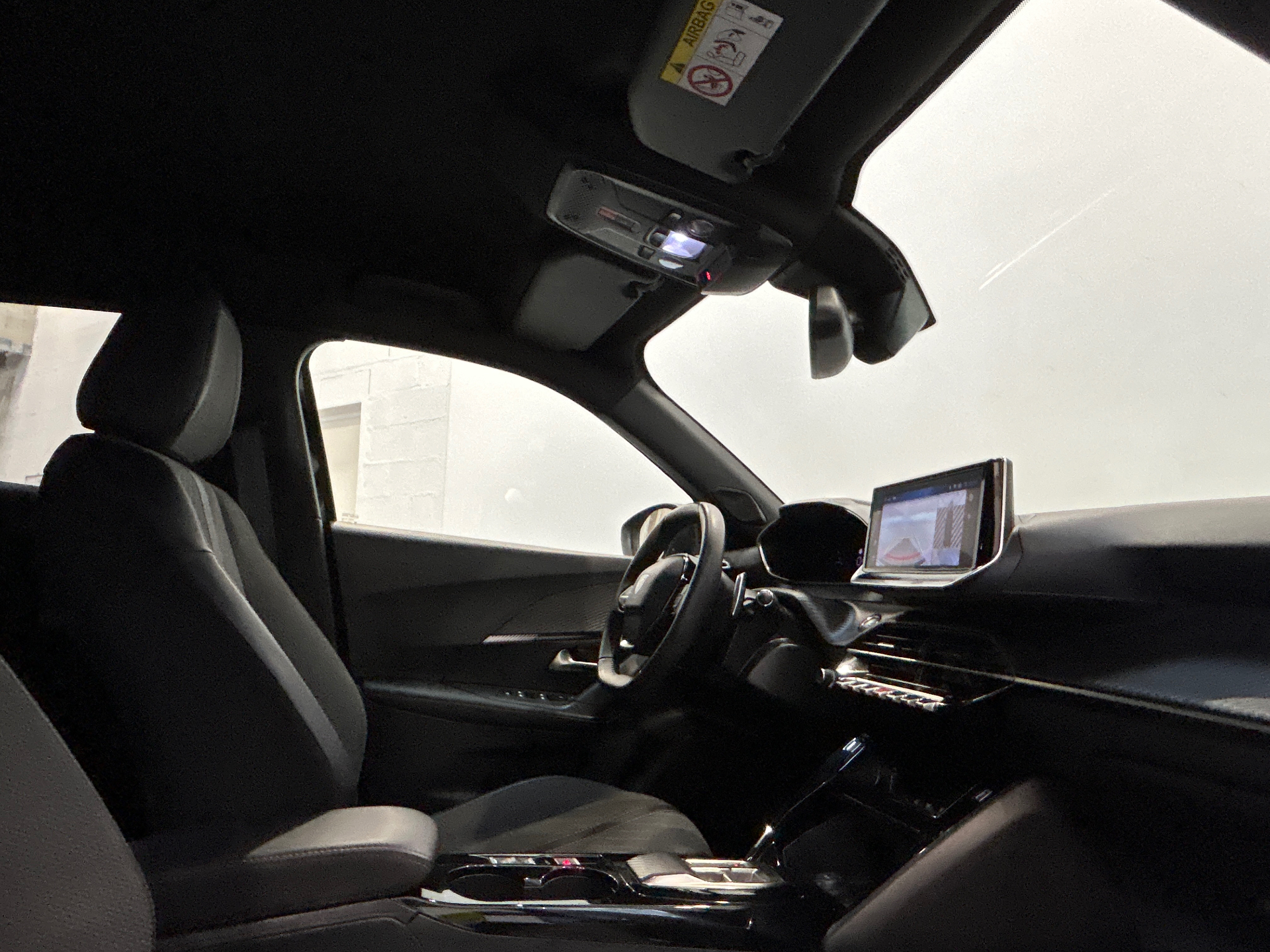 PEUGEOT 2008 PureTech 130 S&S EAT8 Allure