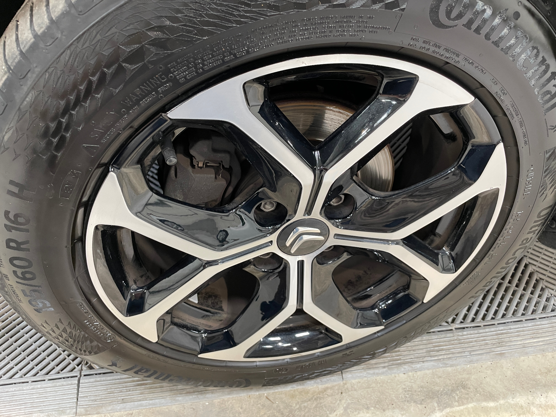CITROEN C3 AIRCROSS BlueHDi 110 S&S BVM6 Shine - 5P — expertise
