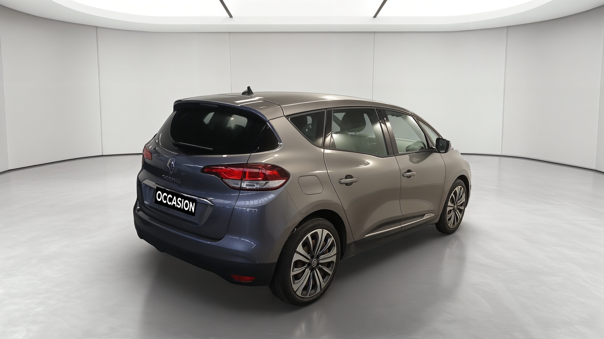 RENAULT SCENIC IV BUSINESS Blue dCi 120 - 21 Business