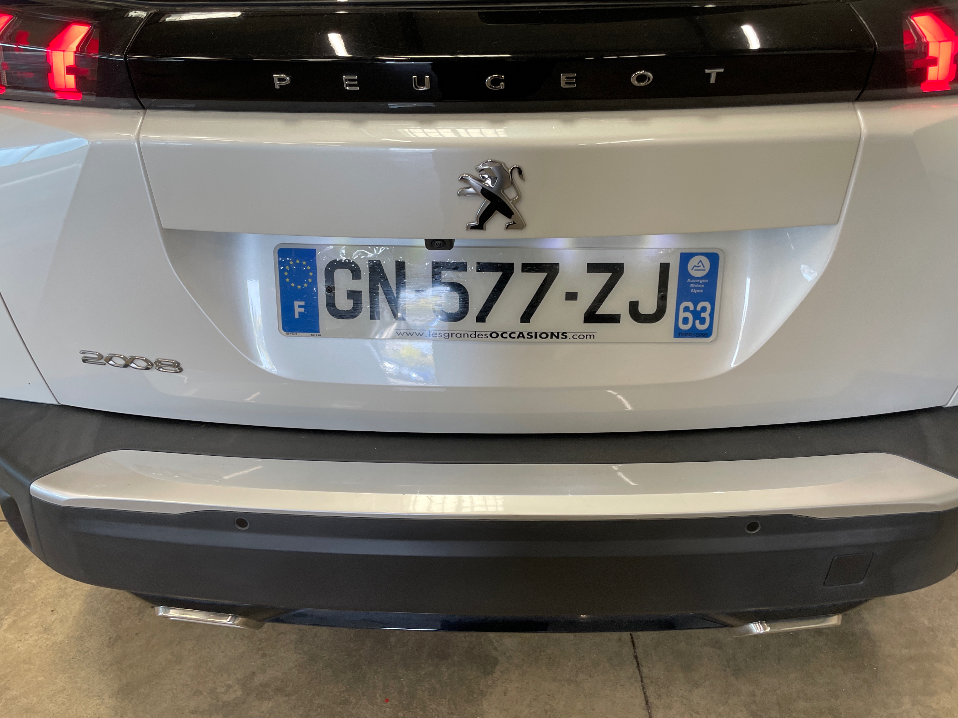 PEUGEOT 2008 ALLURE PACK PT 130 S&S BVM6 — expertise