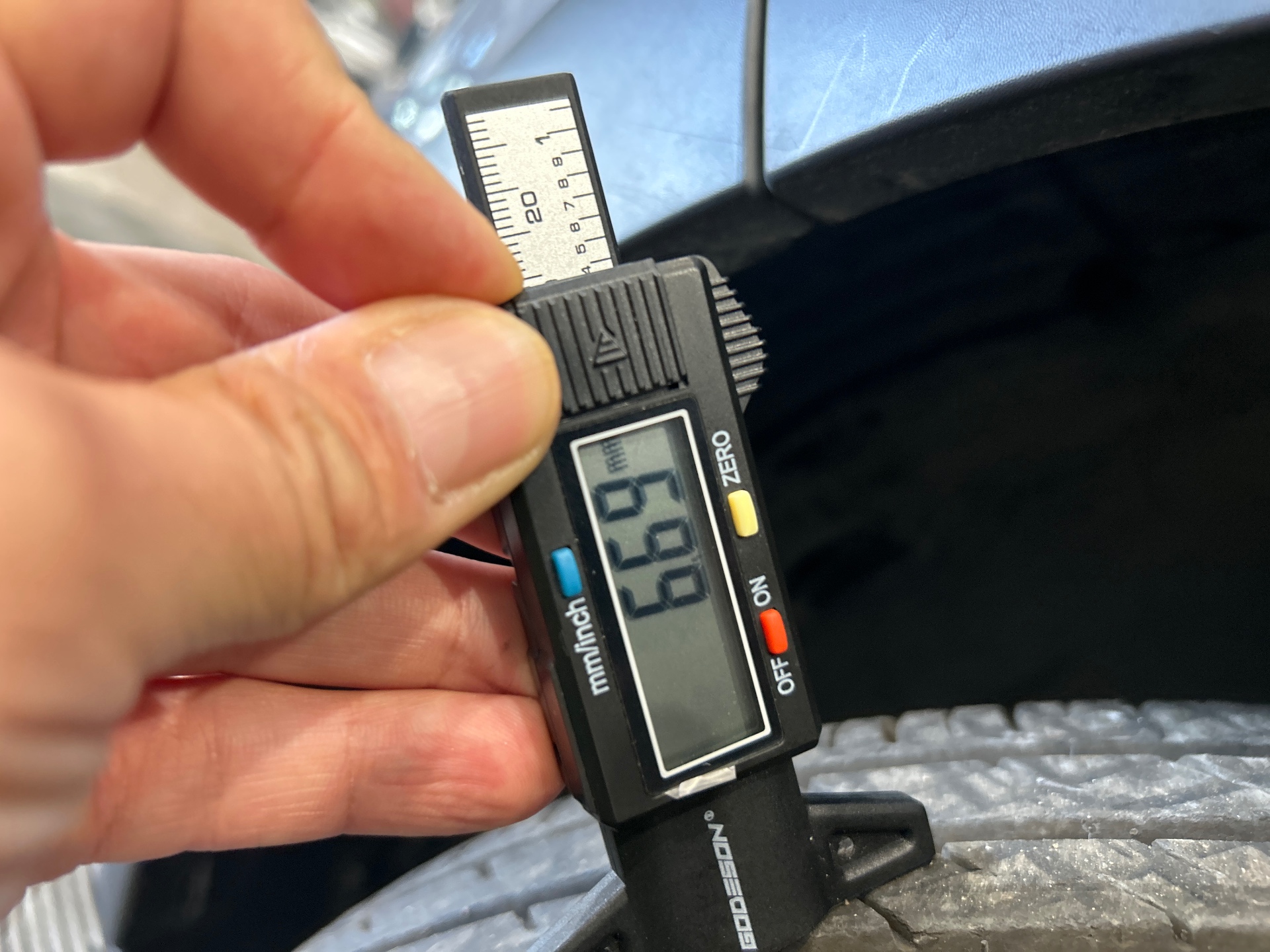 CITROEN C3 PT110 S&S BVM6 SHINE — expertise