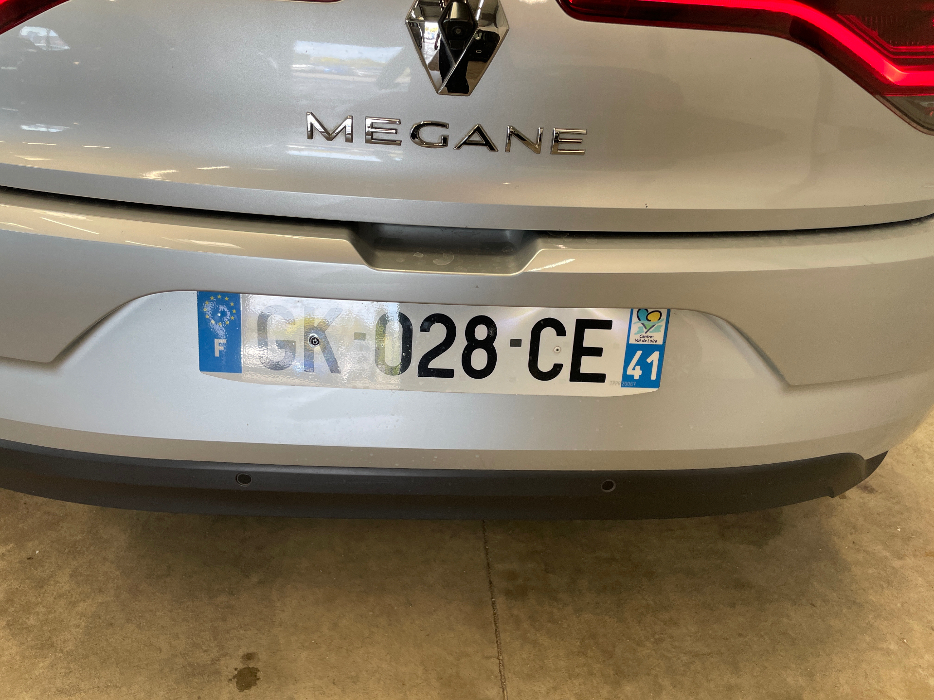 RENAULT MEGANE IV BERLINE Blue dCi 115 EDC Evolution — expertise