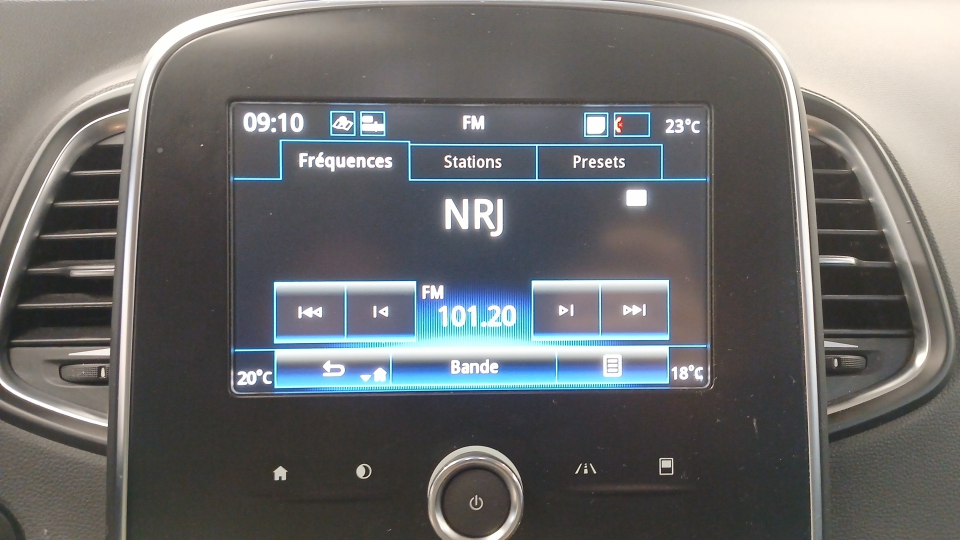 RENAULT SCENIC IV BUSINESS Blue dCi 120 - 21 Business