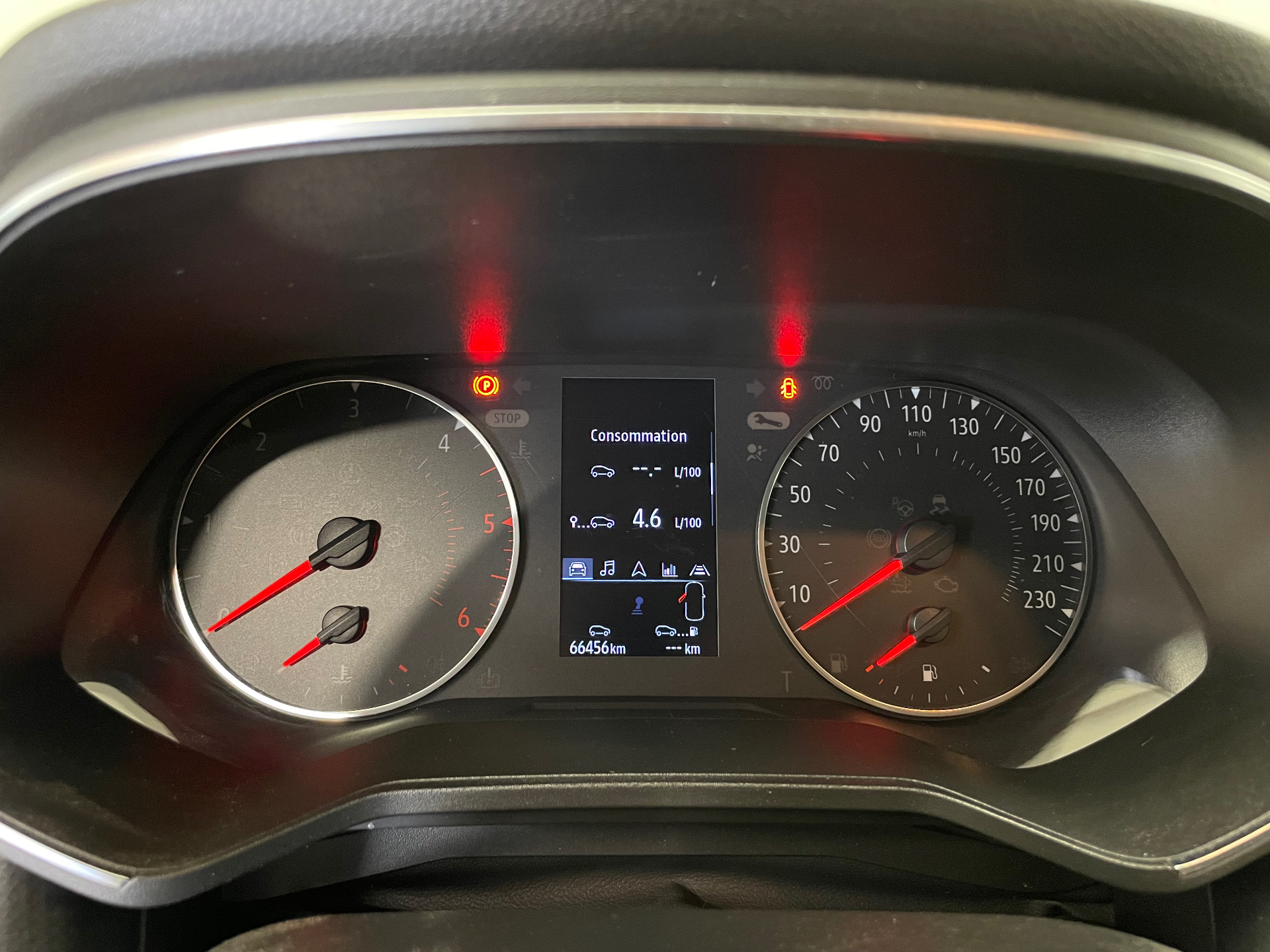 RENAULT CLIO V Blue dCi 85 Business