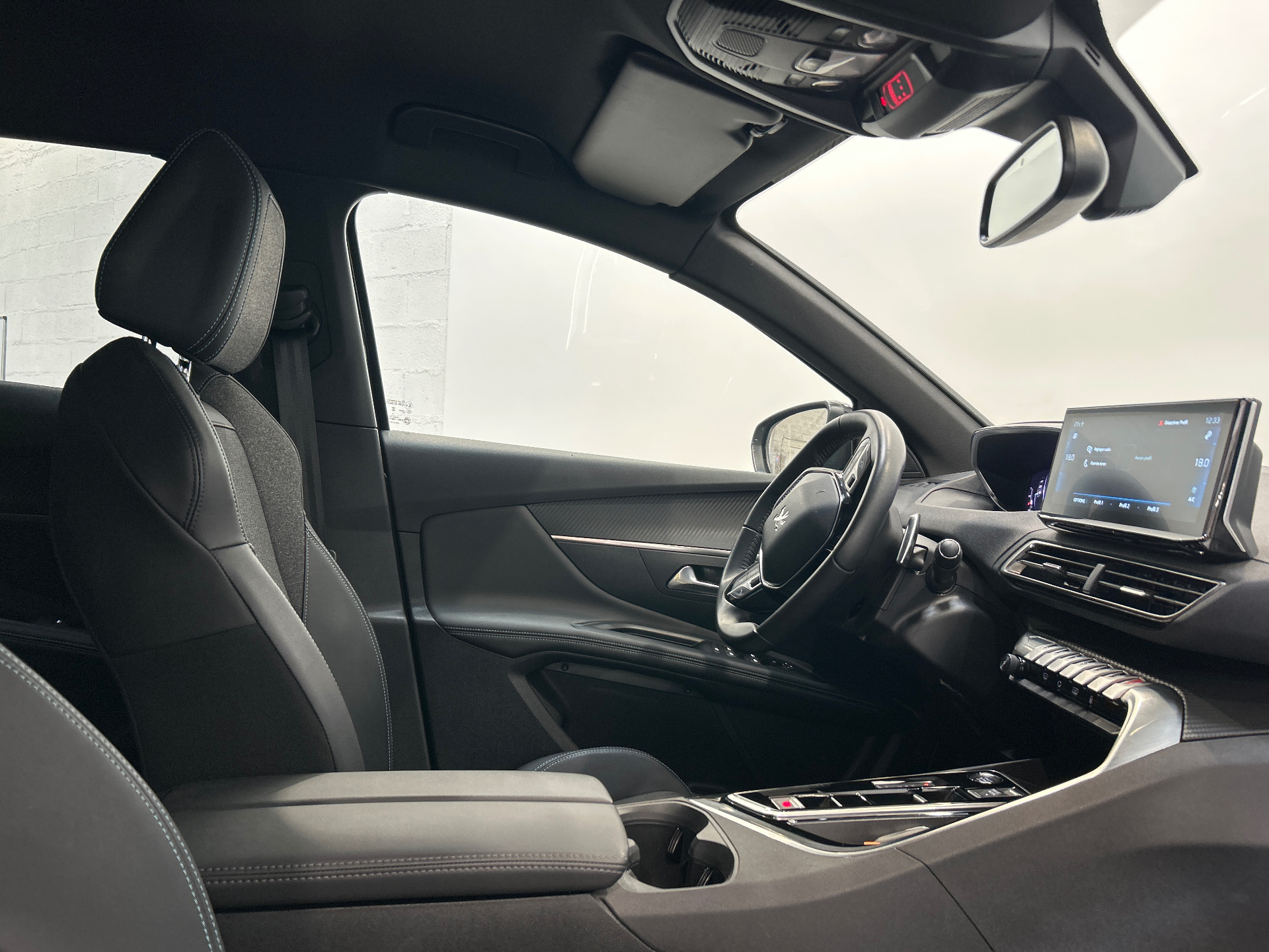PEUGEOT 3008 ALLURE PACK HYBRID 136 E-DCS6