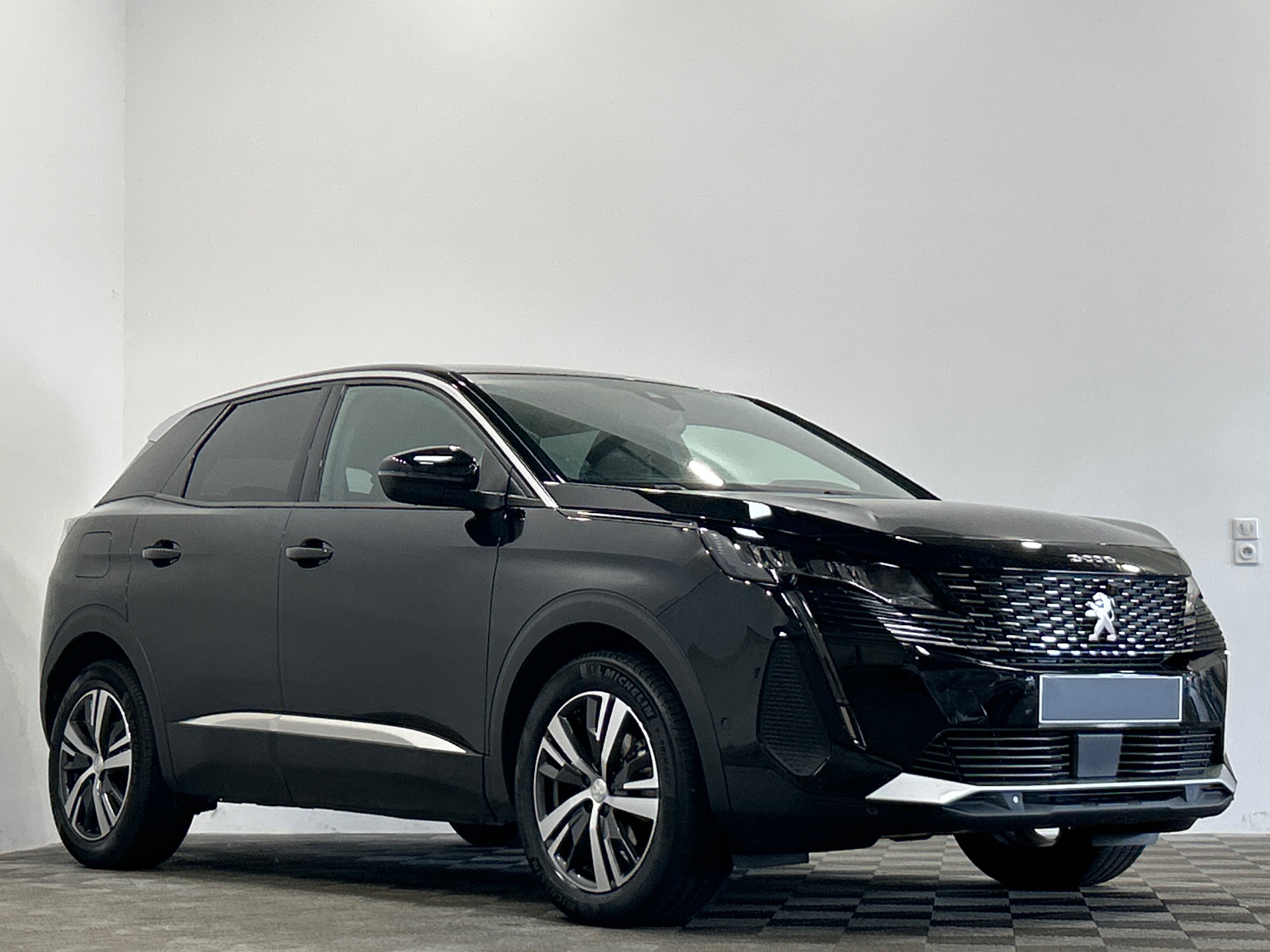 PEUGEOT 3008 ALLURE PACK HYBRID 136 E-DCS6