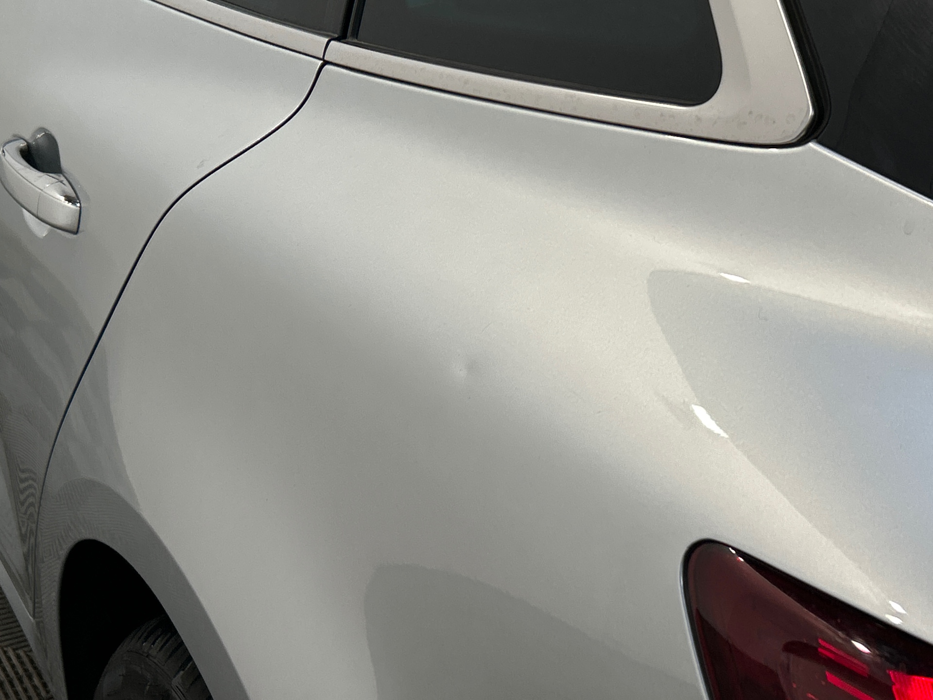 RENAULT MEGANE IV ESTATE techno TCe 140 EDC -23 — expertise