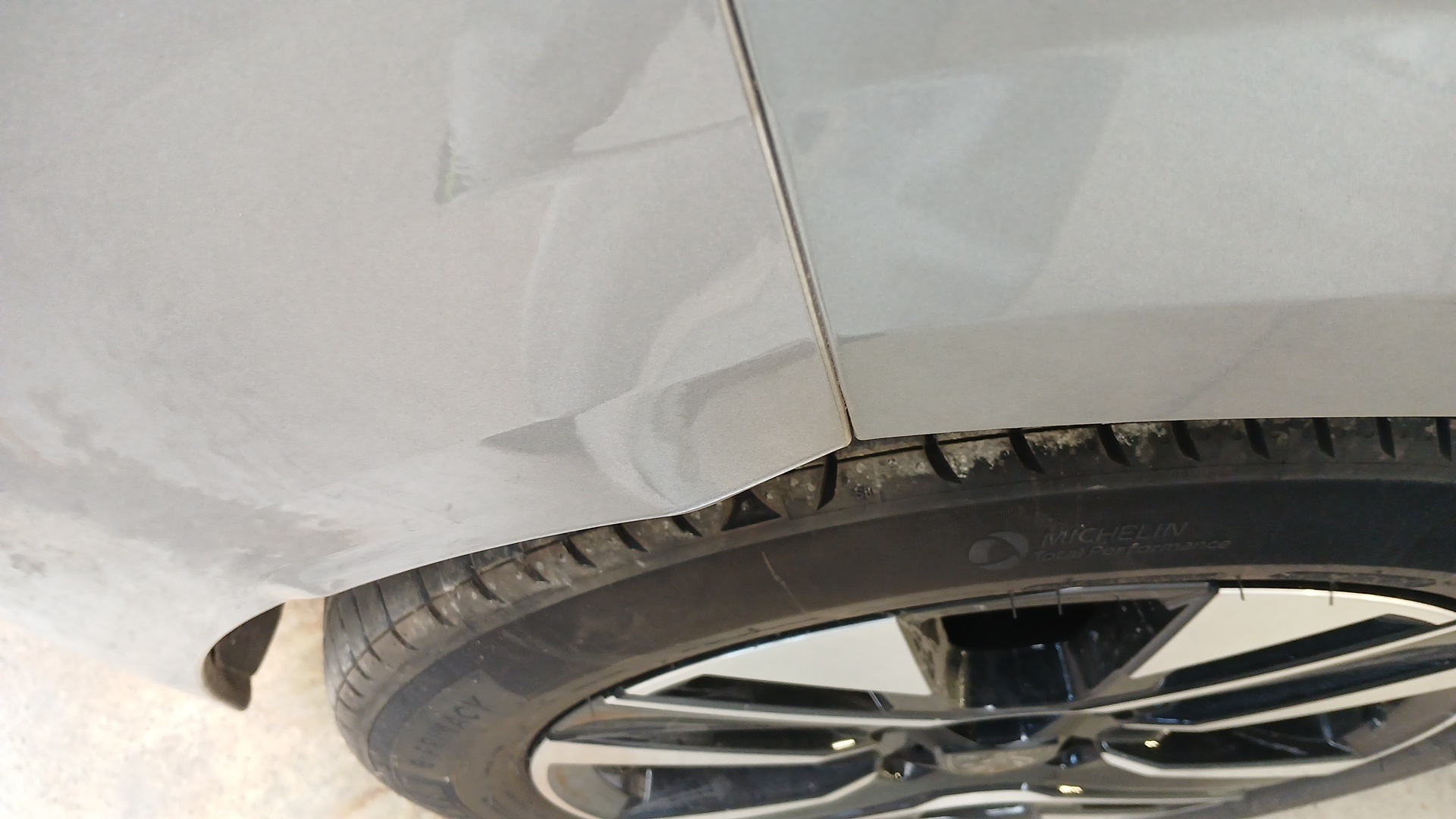 PEUGEOT 208 Allure 100 ch BVM6 — expertise