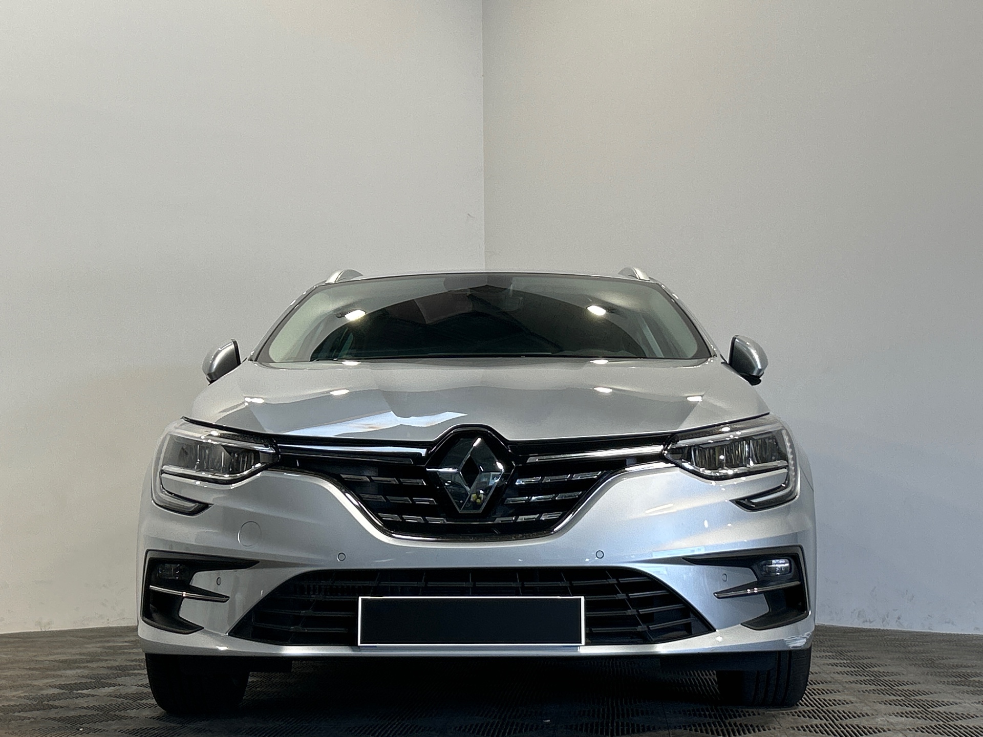 RENAULT MEGANE IV ESTATE techno TCe 140 EDC -23