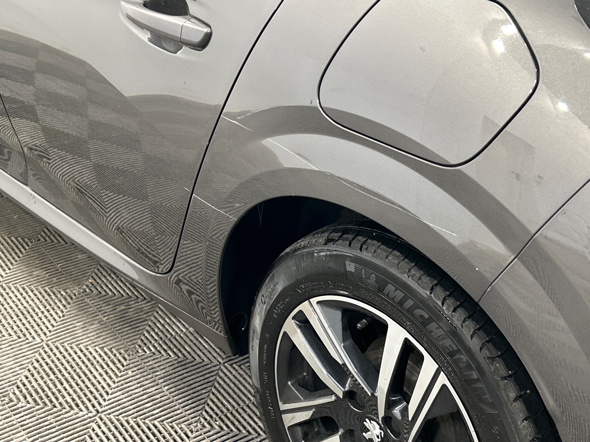PEUGEOT 208 STYLE PURETECH 75 S&S BVM5 — expertise