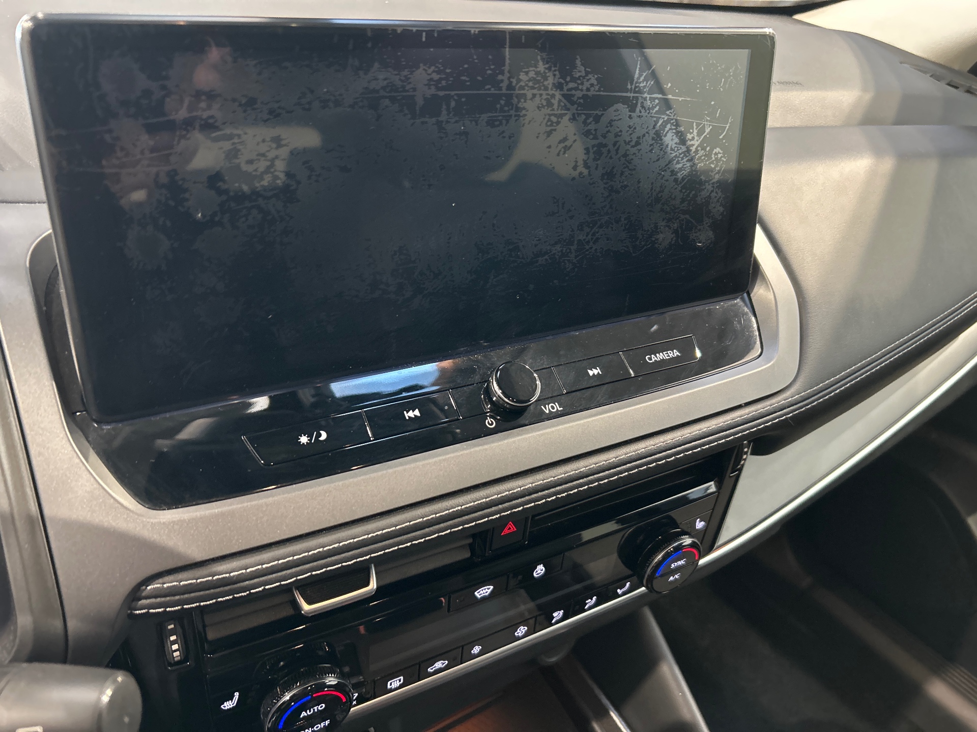 NISSAN QASHQAI Mild Hybrid 158 ch Xtronic N-Connecta — expertise