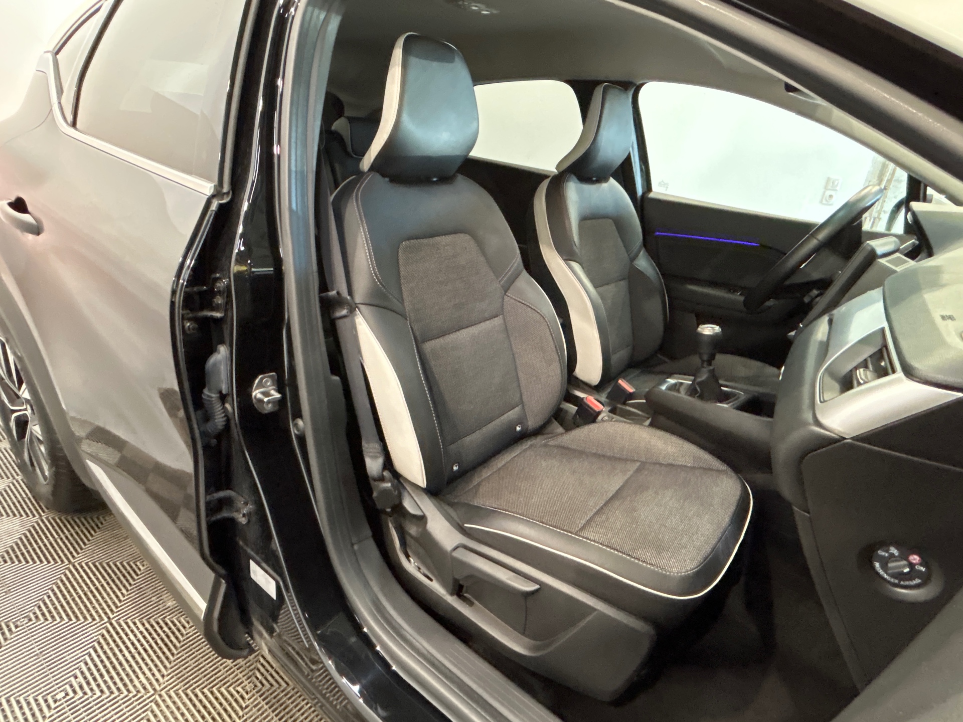 RENAULT CAPTUR techno TCe 90