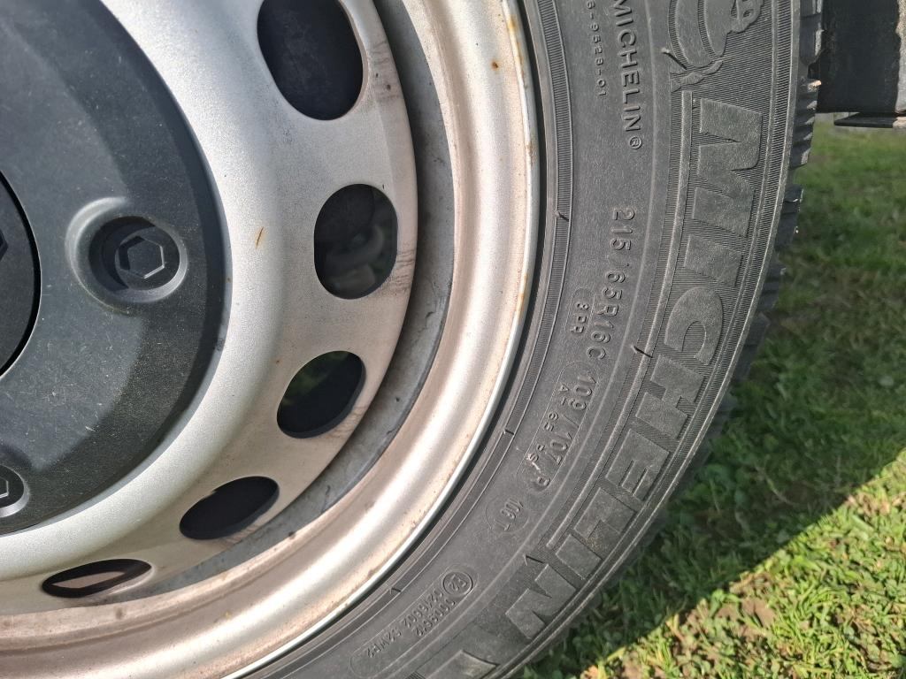 PEUGEOT EXPERT FOURGON FGN TOLE STANDARD 1.5 BLUEHDI 120 S&S BVM6 PREMIUM — expertise