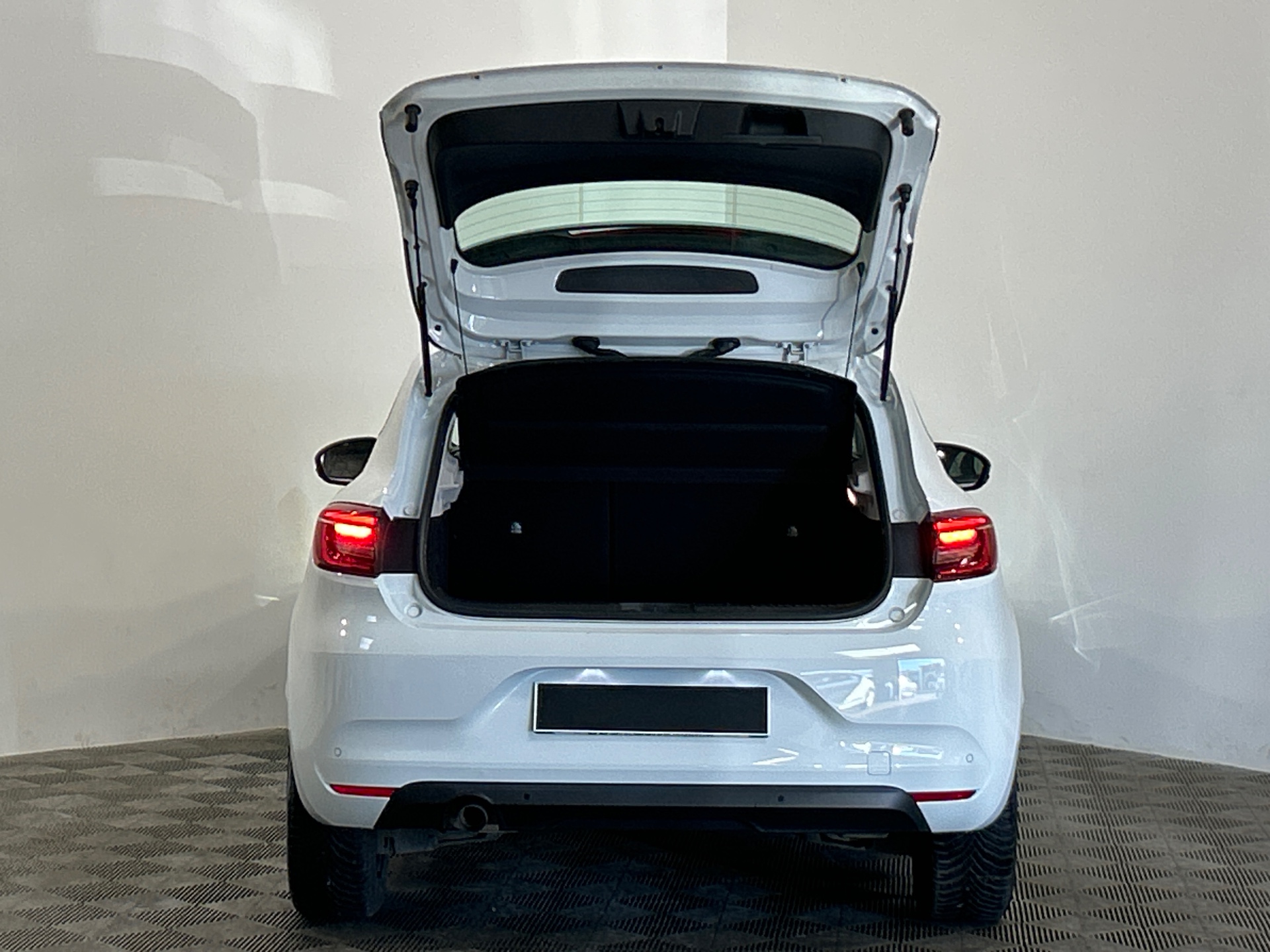RENAULT CLIO V TCe 90 - 21 Business