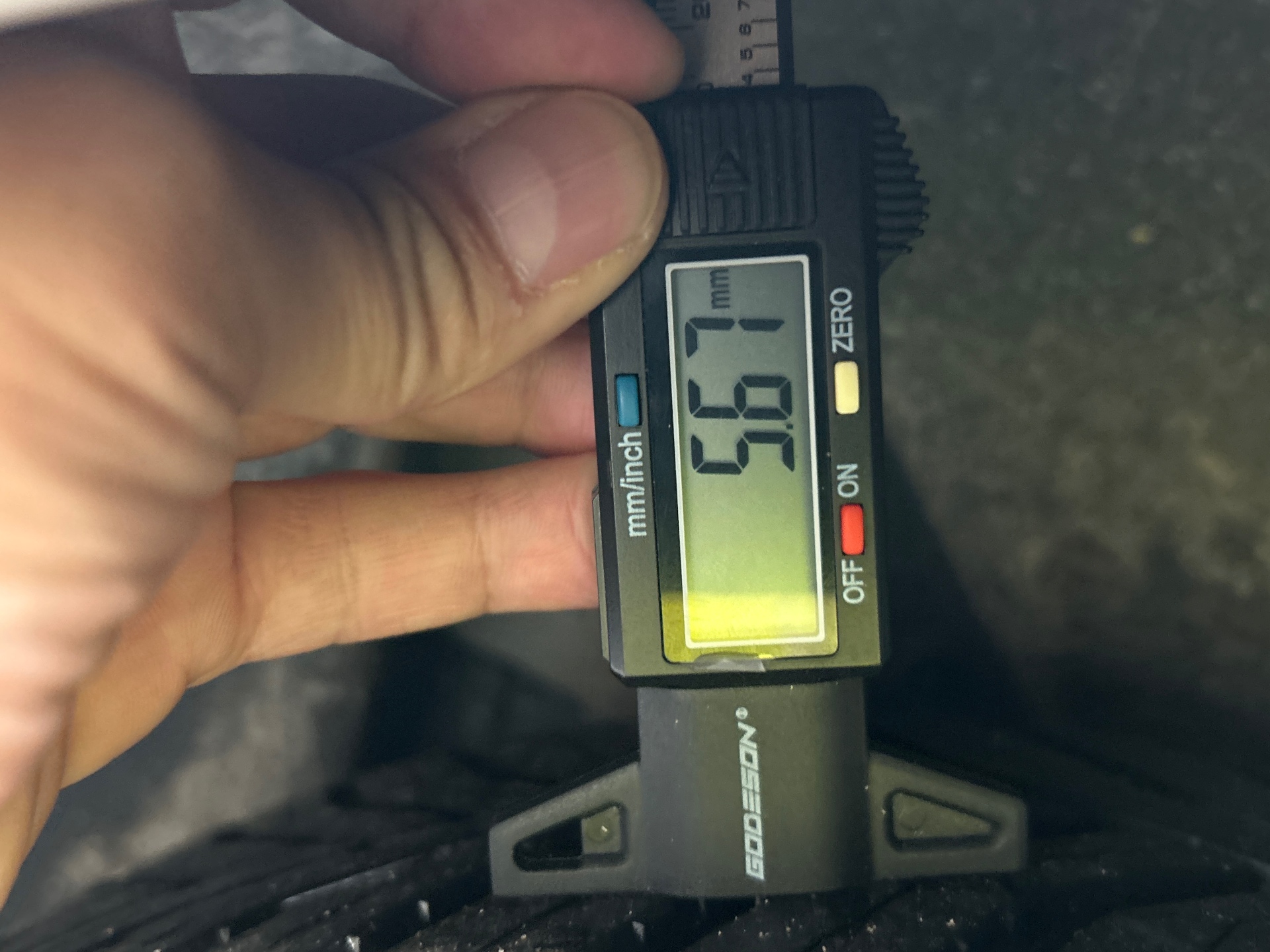 RENAULT CLIO V TCe 90 - 21 Business — expertise