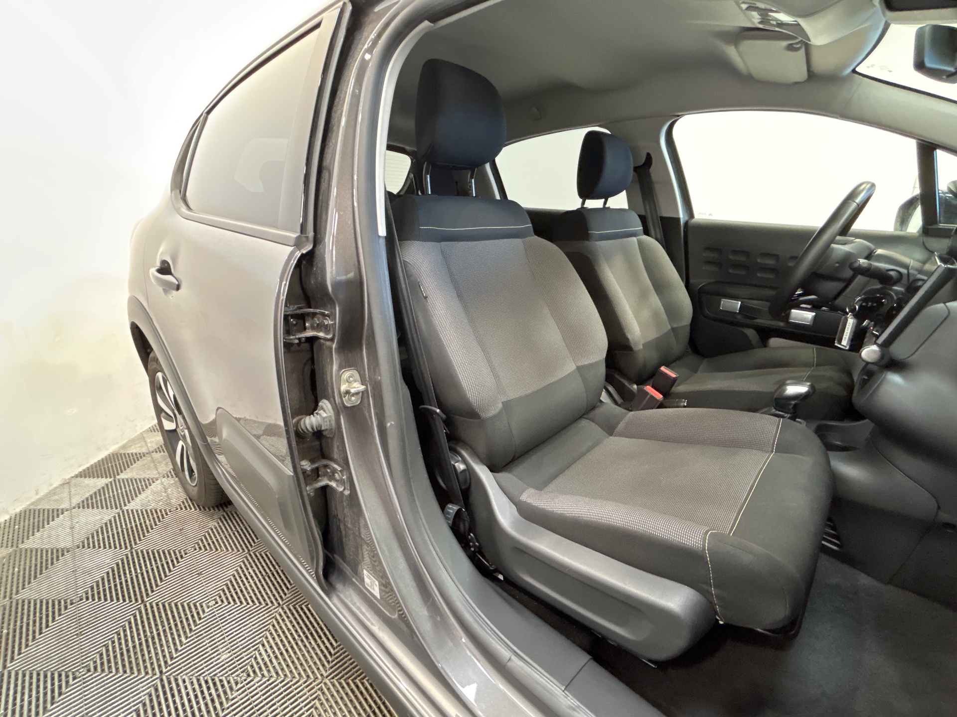 CITROEN C3 PURETECH 110 S&S EAT6 MAX