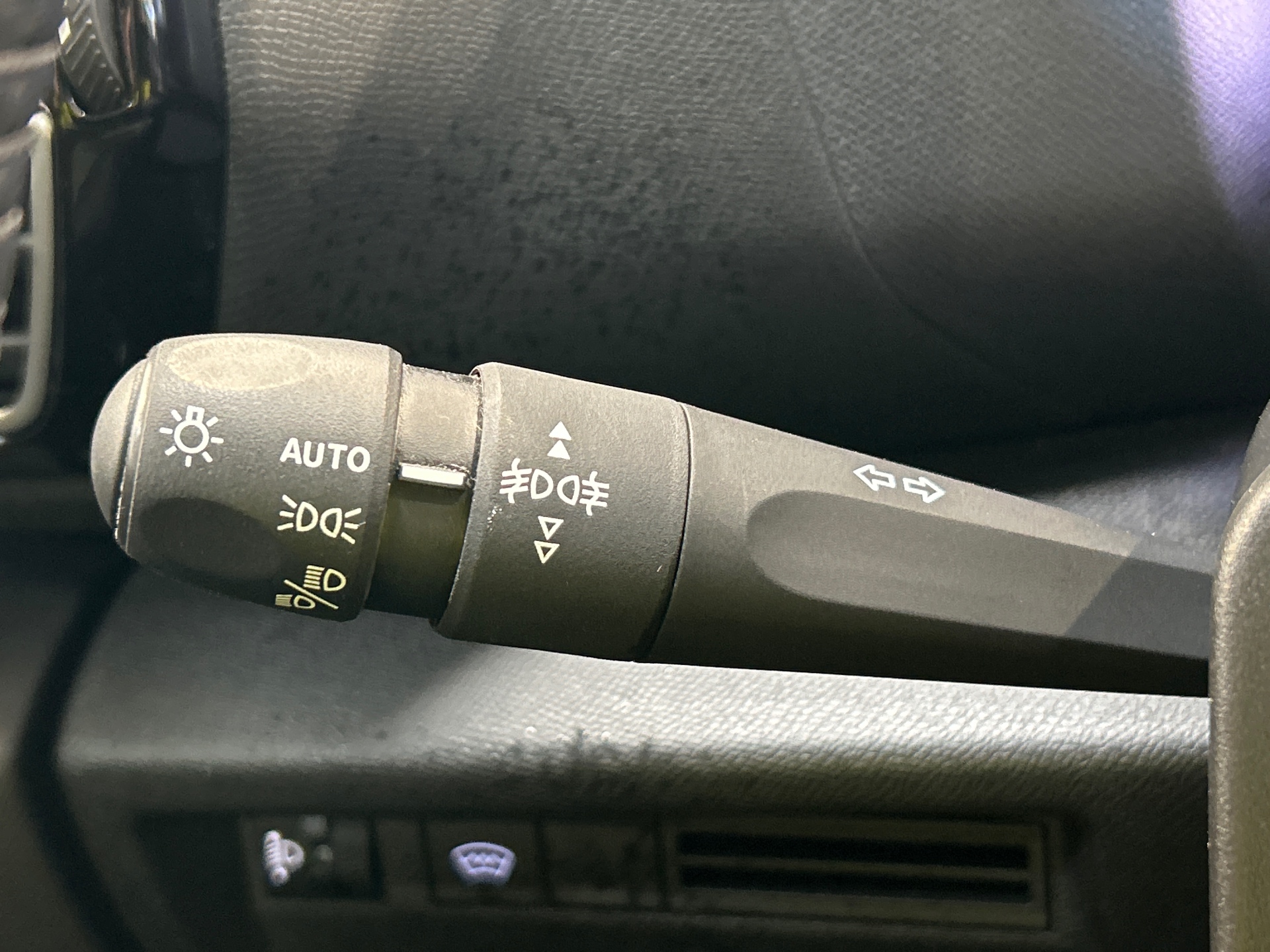 CITROEN C4 PT130 S&S BVM6 FEELPK