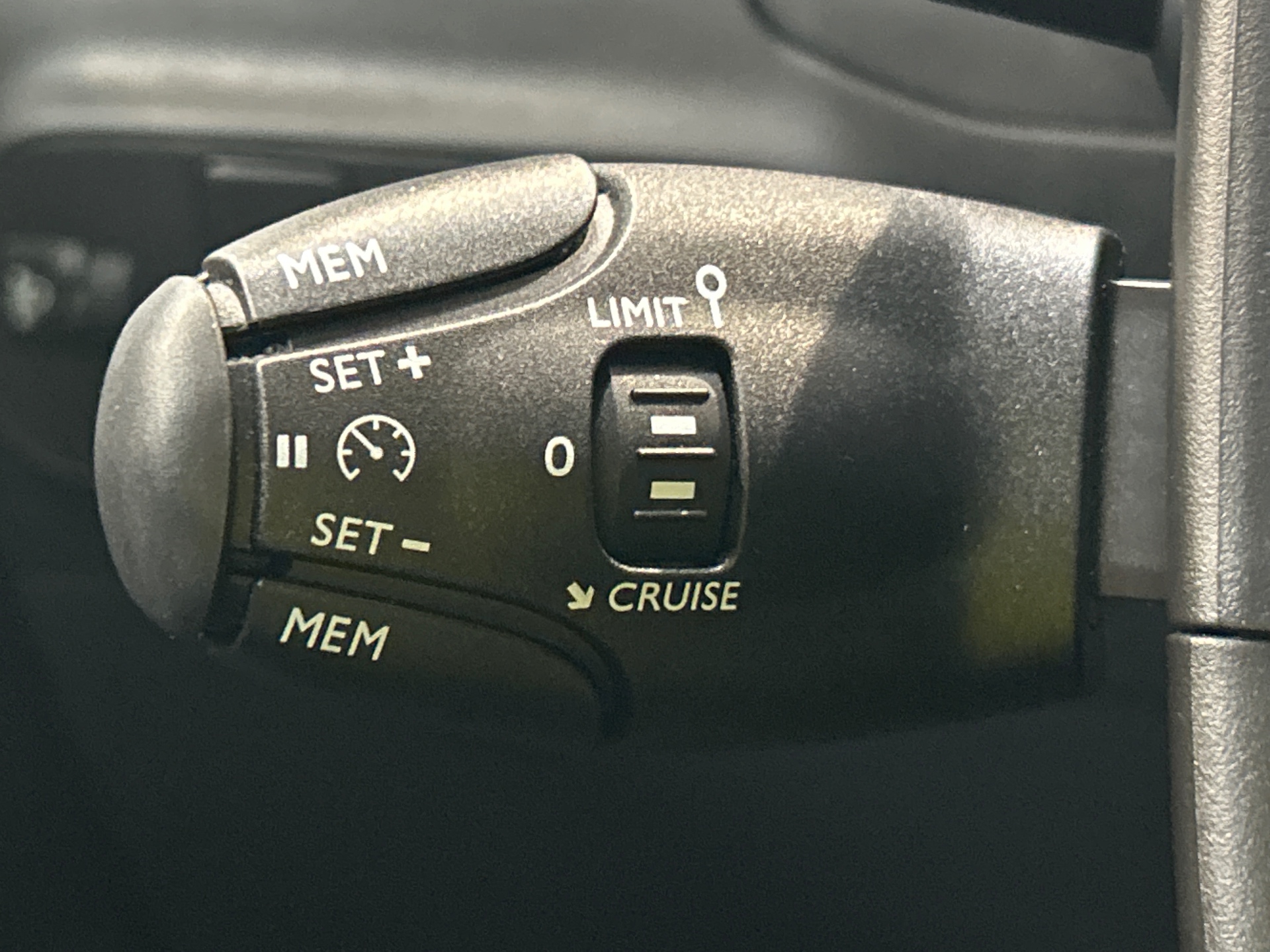 CITROEN C3 PURETECH 110 S&S EAT6 MAX
