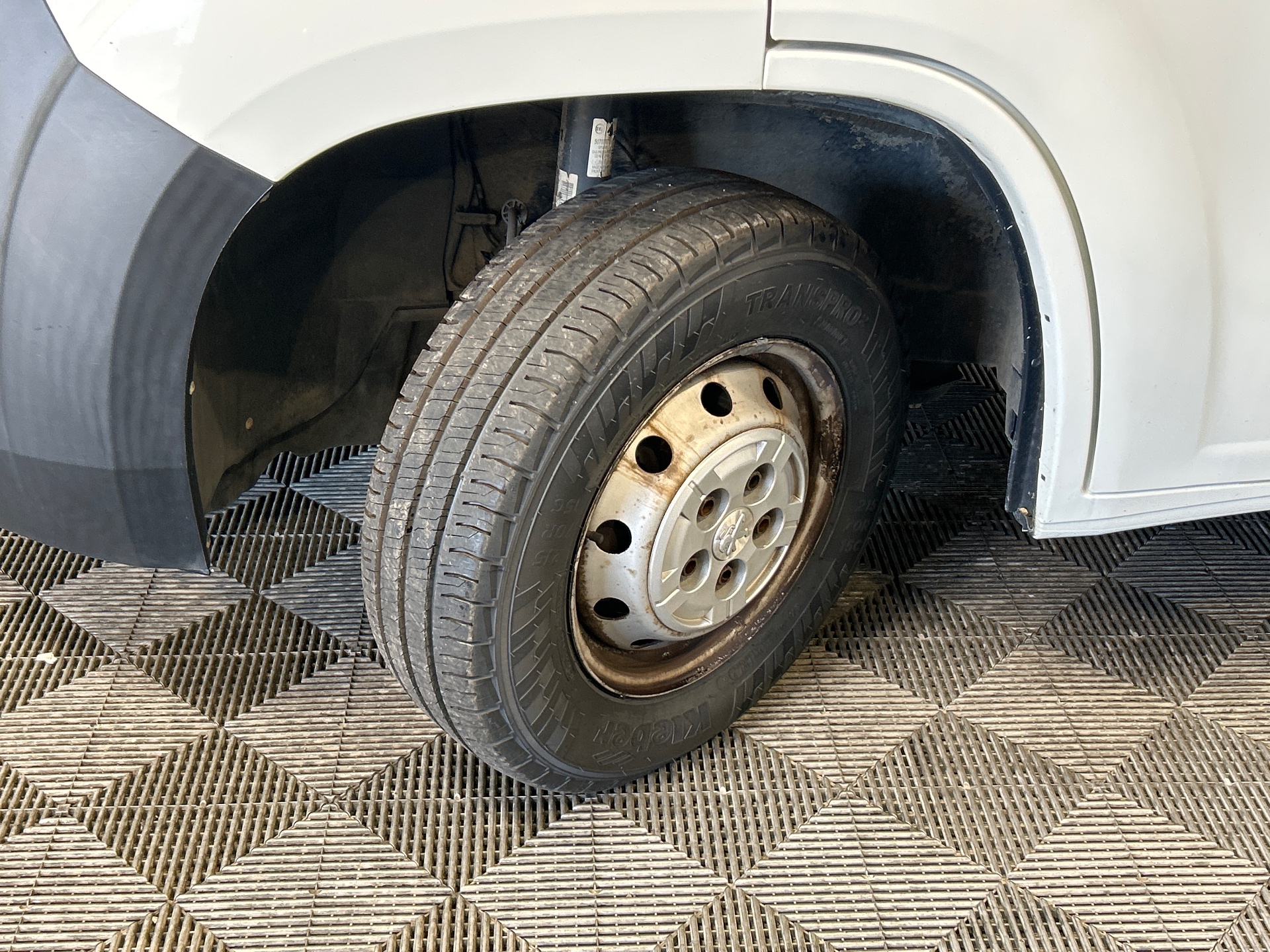 PEUGEOT BOXER FOURGON TOLE 330 L2H2 BLUEHDI 120 S&S PREMIUM — expertise