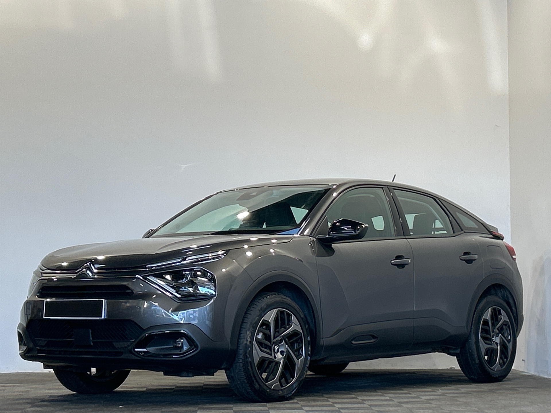CITROEN C4 PureTech 130 BVM6 Plus