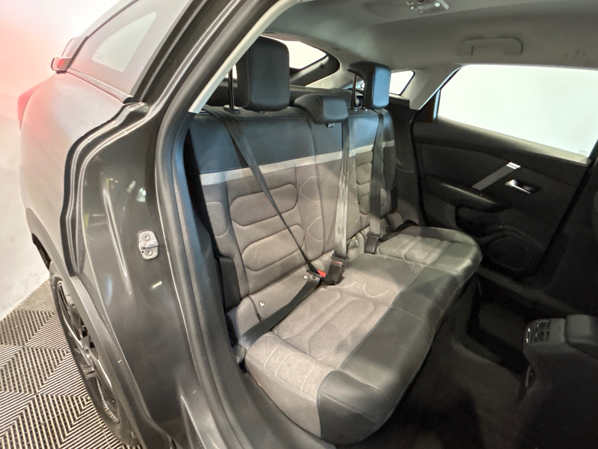 CITROEN C4 PureTech 130 BVM6 Plus