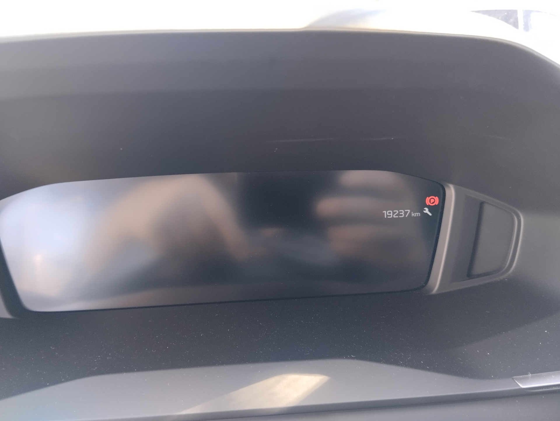 PEUGEOT 208 Allure 100 ch BVM6 — expertise