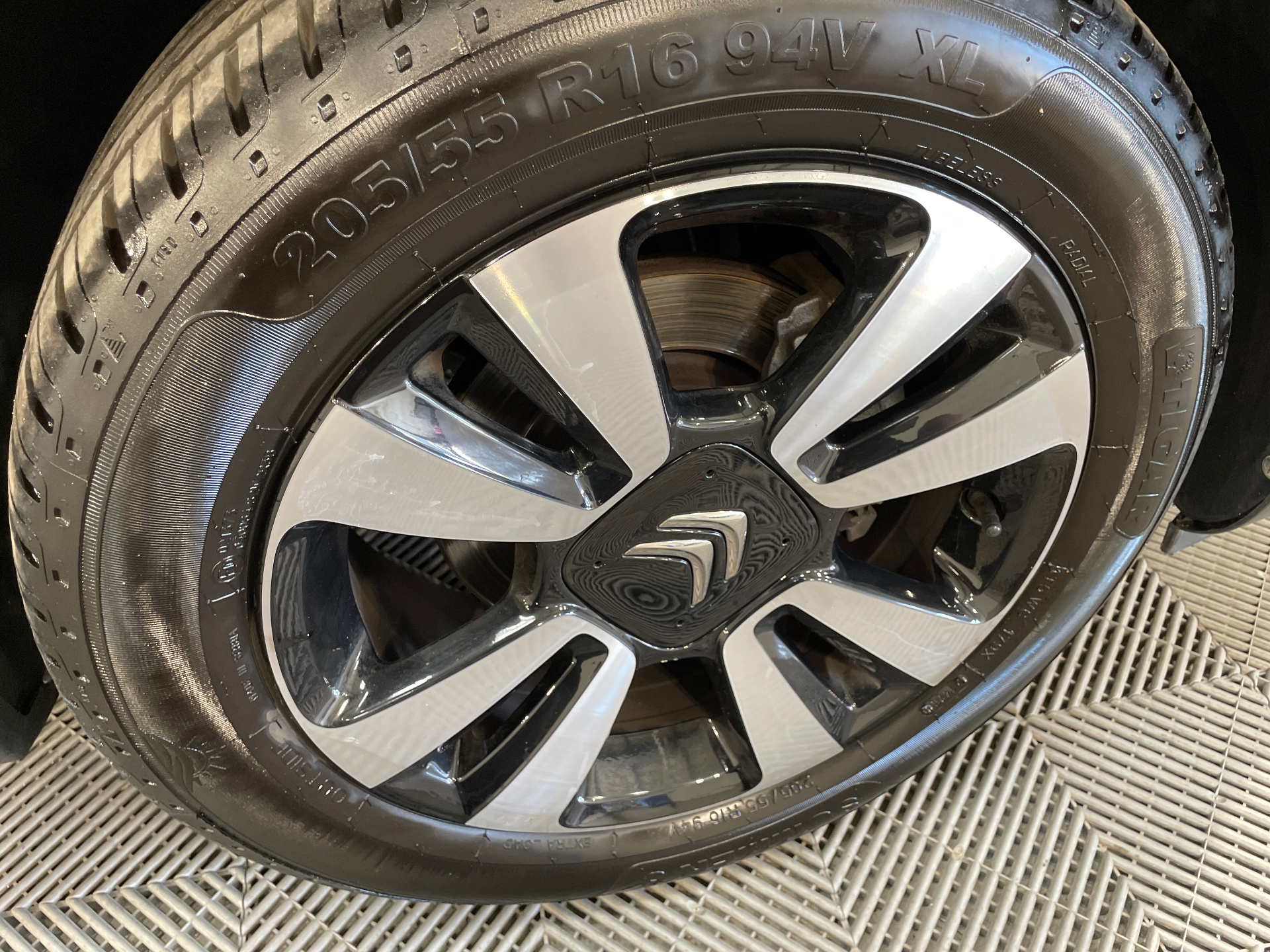 CITROEN C3 PureTech 110 S&S BVM6 Shine — expertise