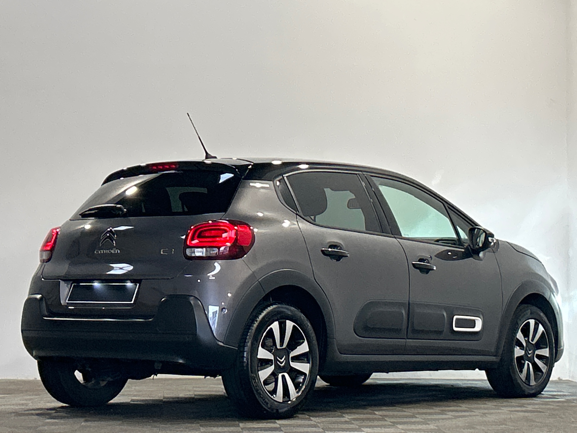CITROEN C3 PT110 S&S BVM6 SHINE