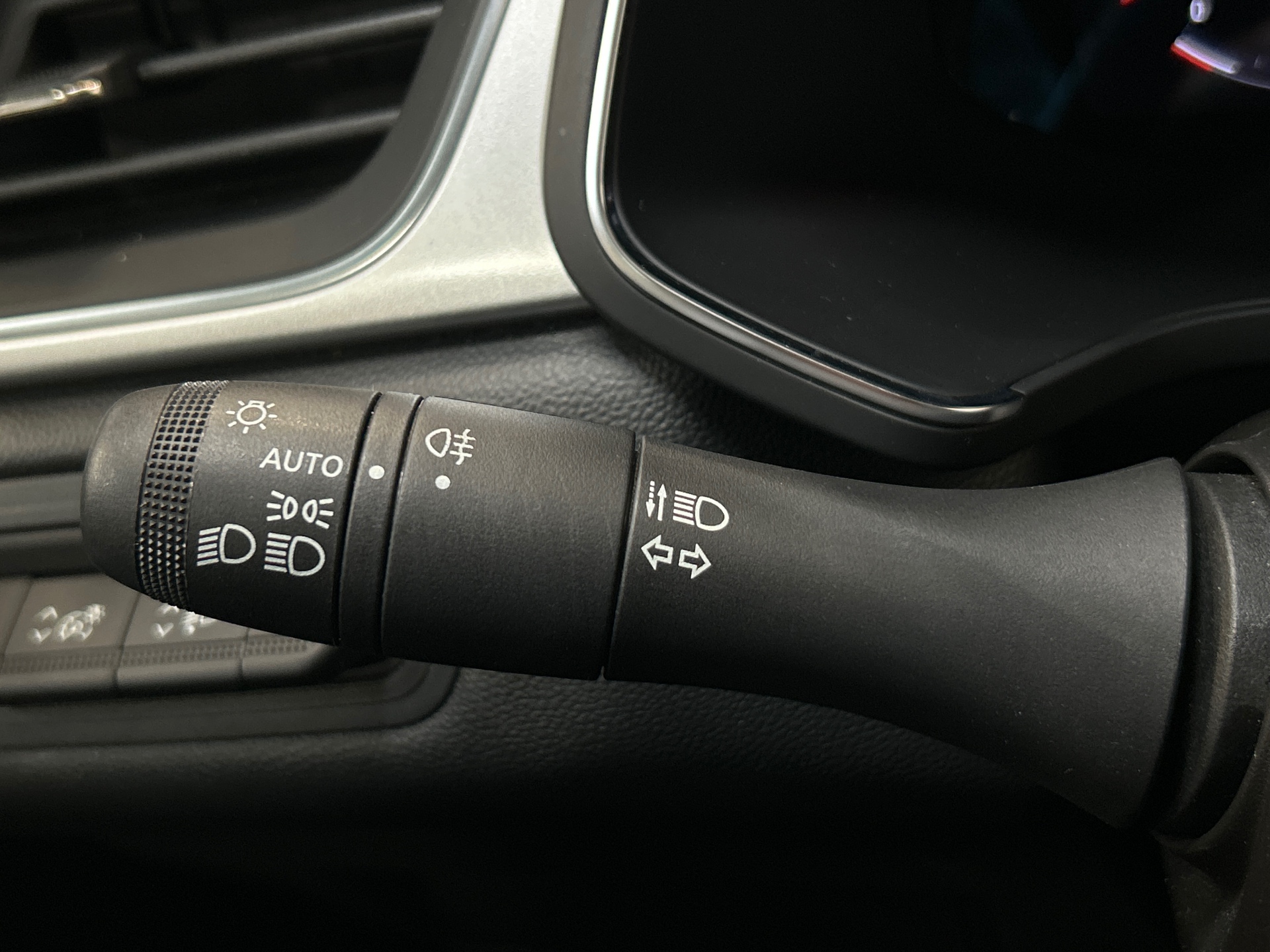 RENAULT CAPTUR techno TCe 90