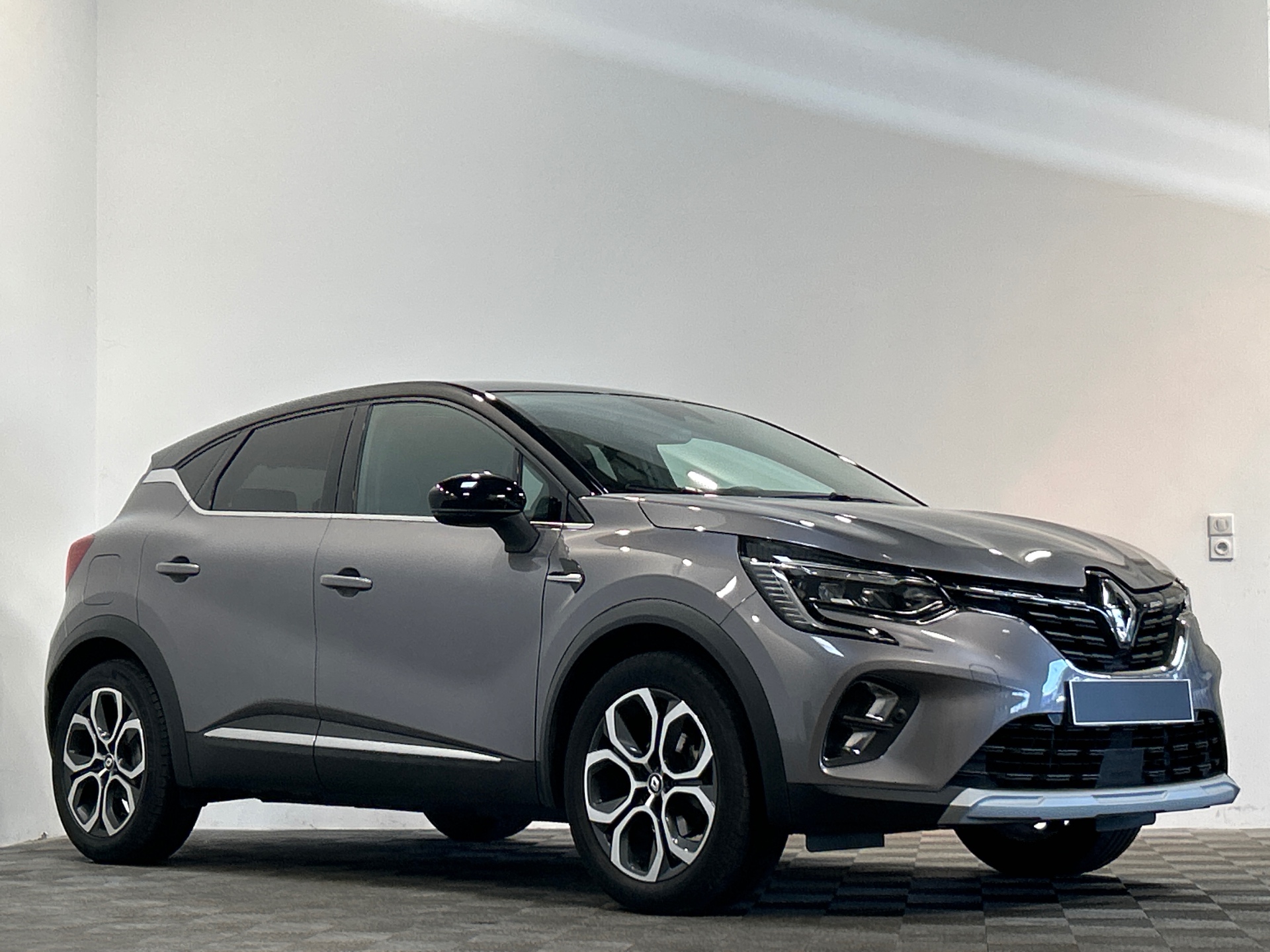 RENAULT CAPTUR techno TCe 90