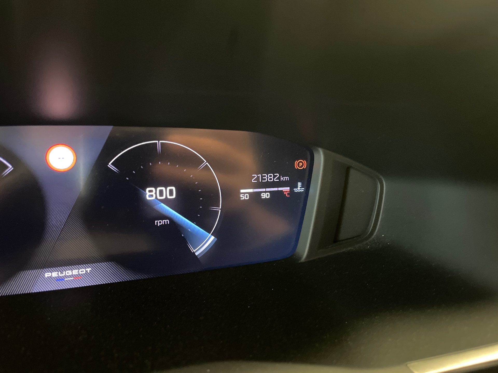 PEUGEOT 208 Allure 100 ch BVM6 — expertise