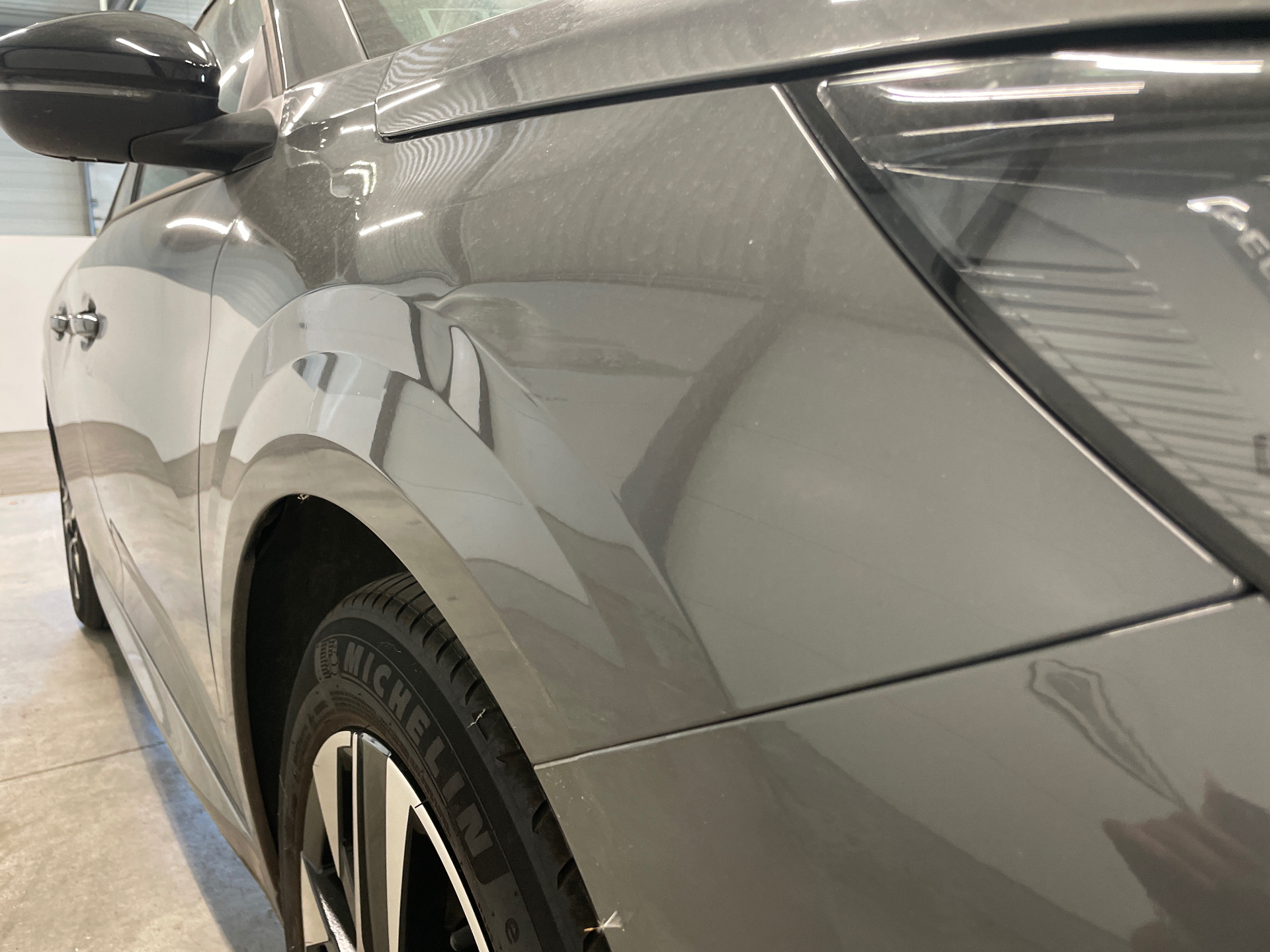 PEUGEOT 208 Allure 100 ch BVM6 — expertise