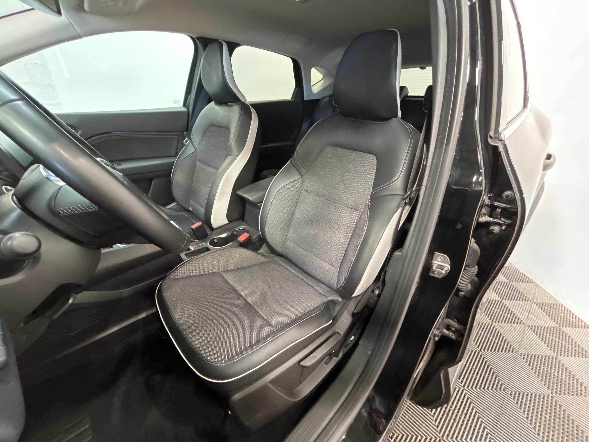 RENAULT CAPTUR techno TCe 90