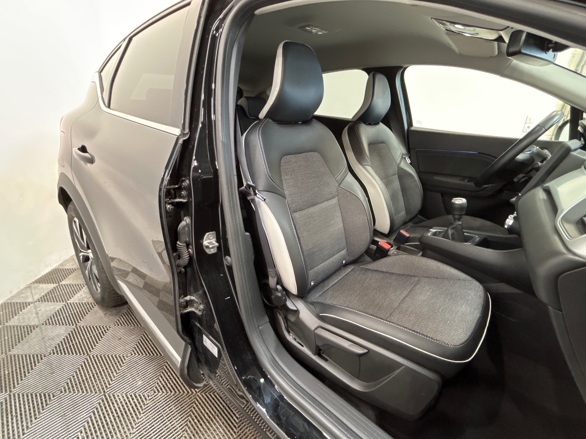RENAULT CAPTUR techno TCe 90