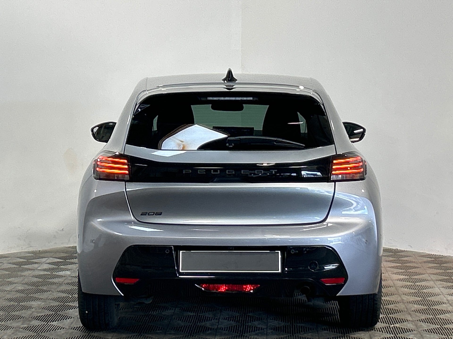 PEUGEOT 208 ALL PT100 BVM
