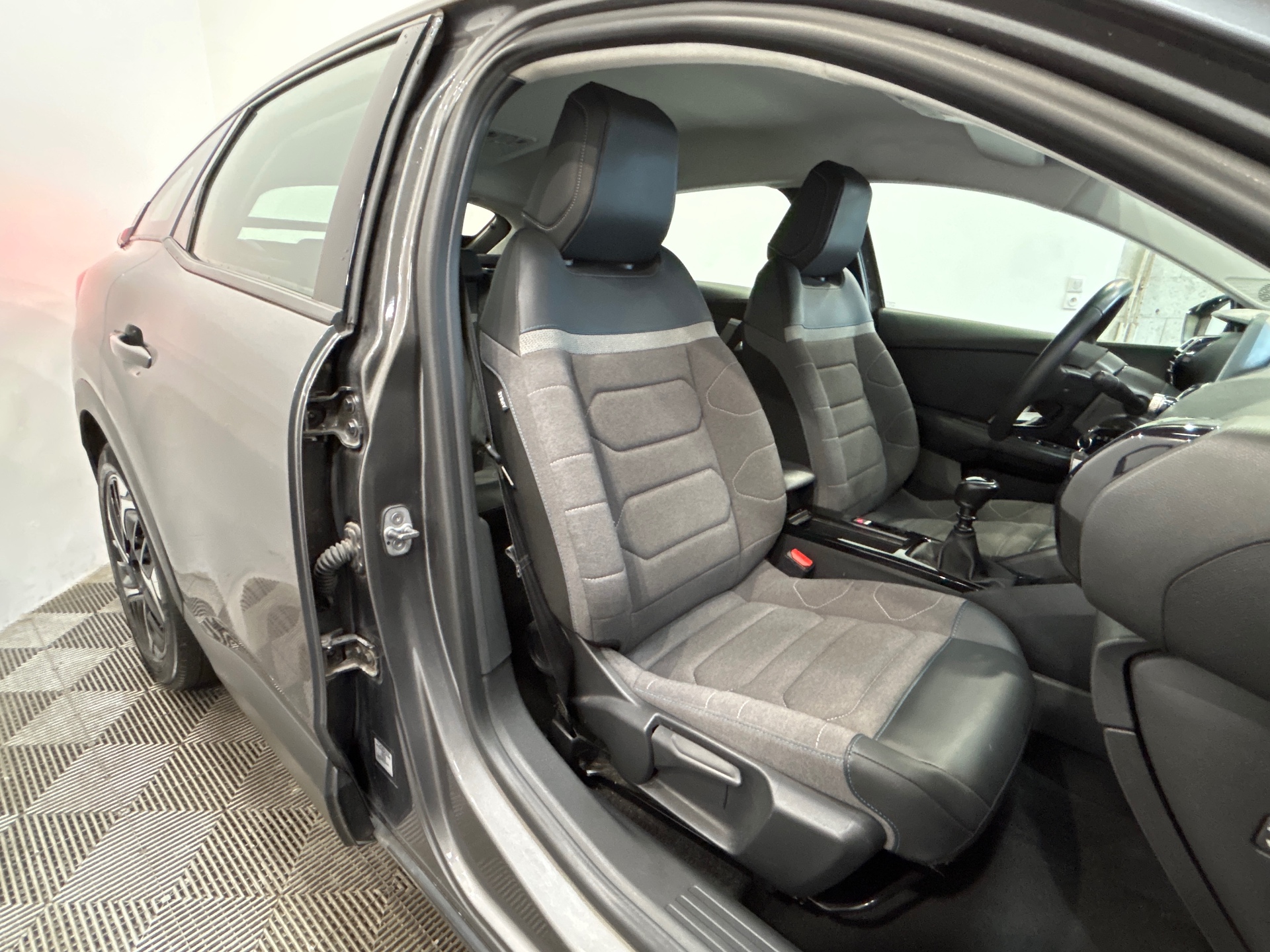 CITROEN C4 PT130 S&S BVM6 FEELPK