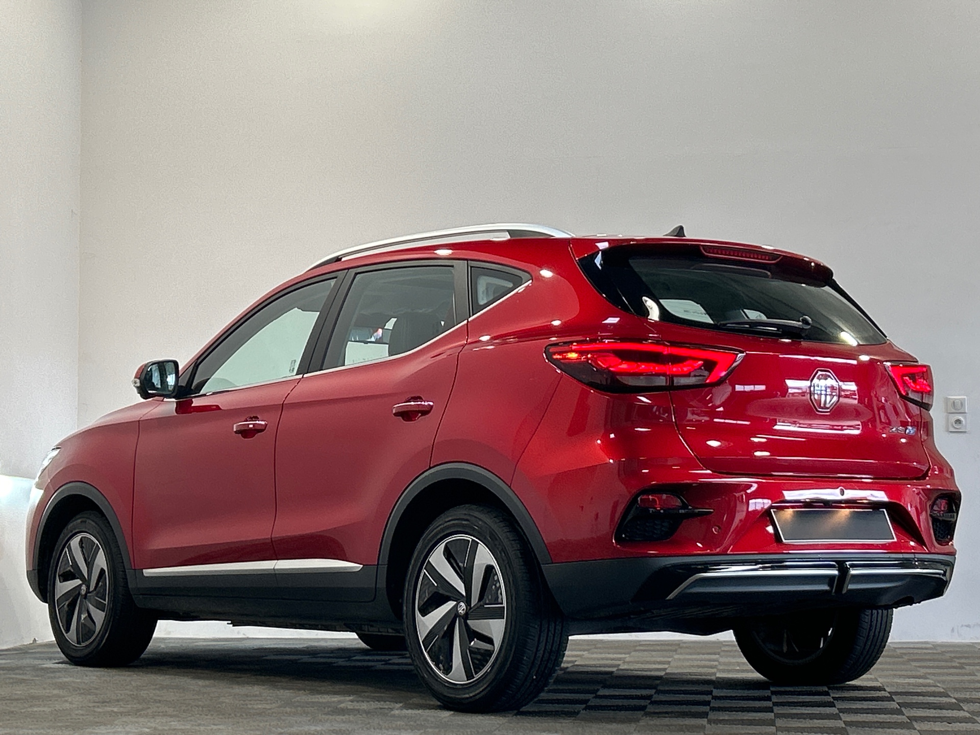 MG ZS ELECTRIQUE EV Autonomie Standard 51kWh - 130 kW 2WD Luxury