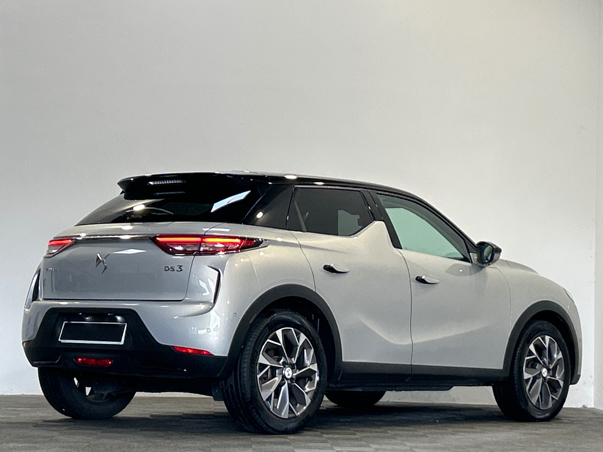DS DS 3 CROSSBACK DS3 Crossback E-Tense Rivoli