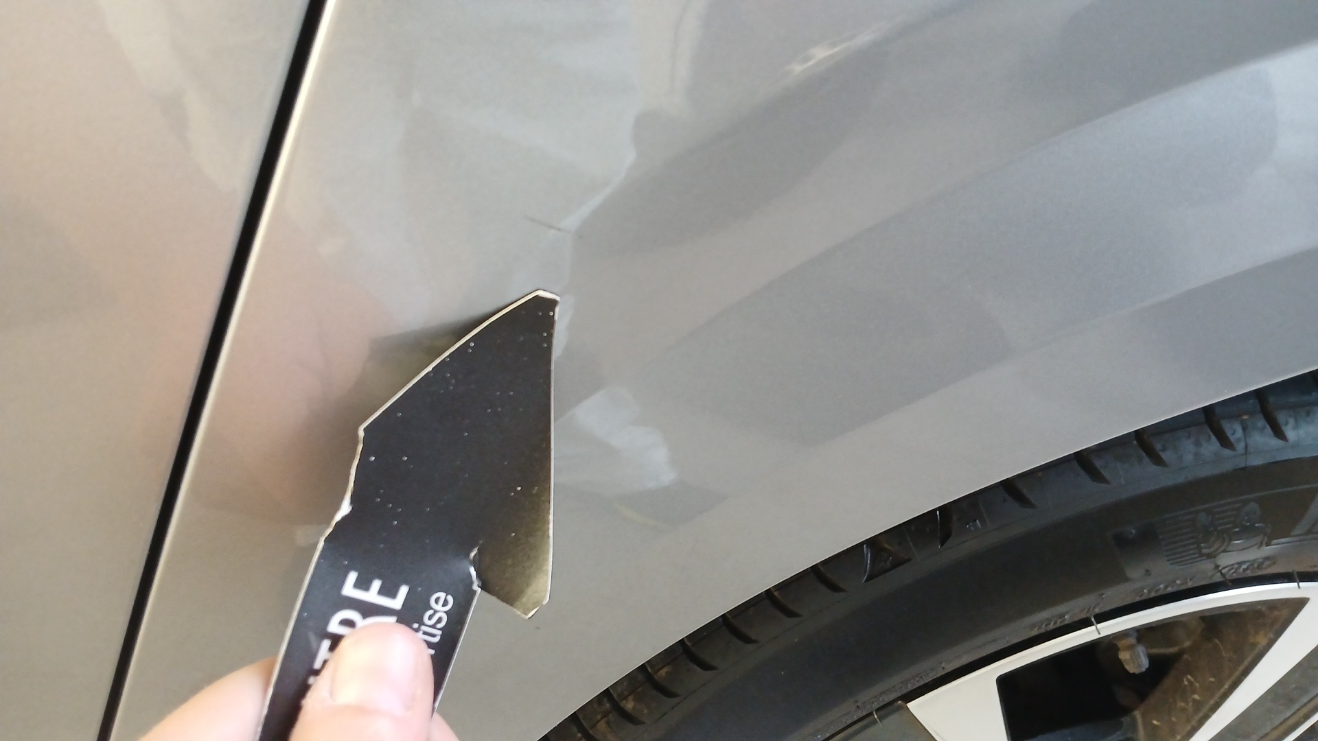 PEUGEOT 208 Allure 100 ch BVM6 — expertise