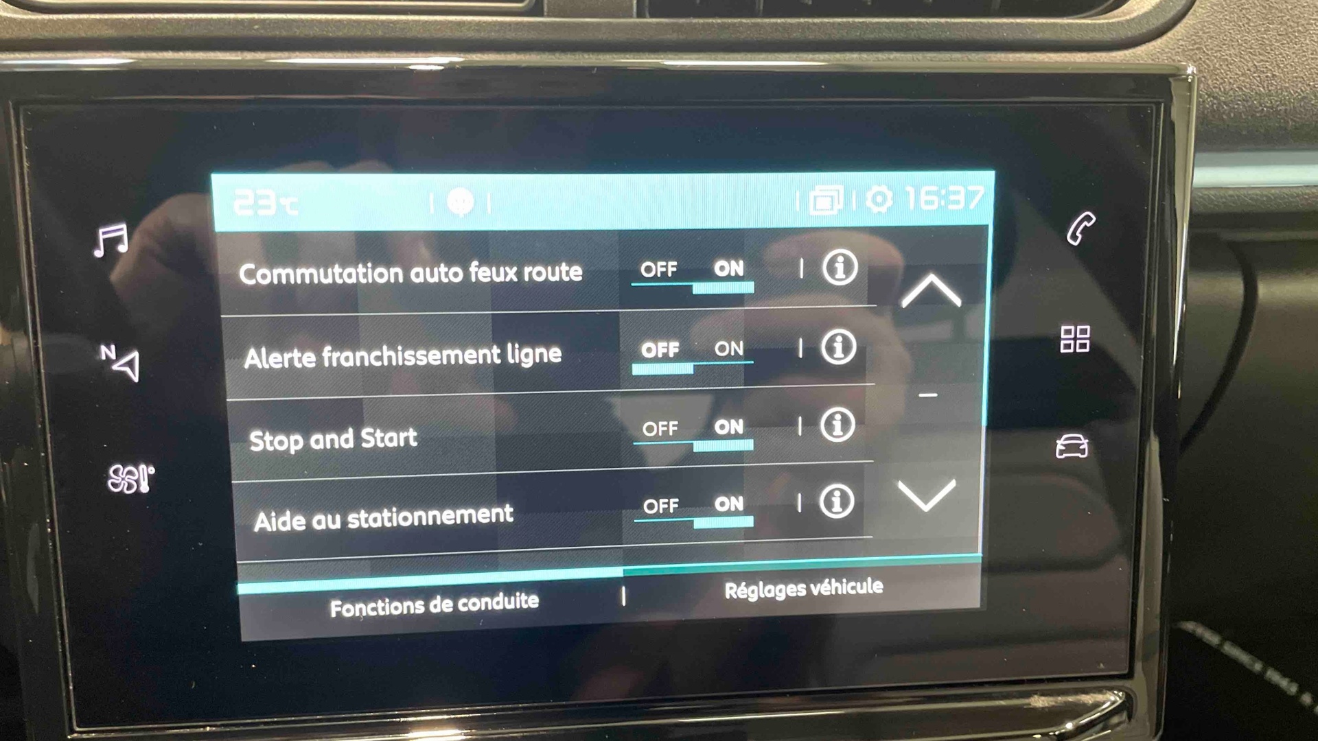 CITROEN C3 PureTech 110 BVM6 Elle - 5P