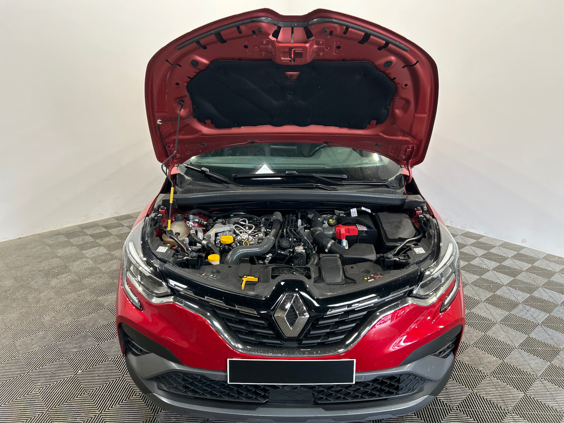 RENAULT CAPTUR R.S. line mild hybrid 160 EDC — expertise