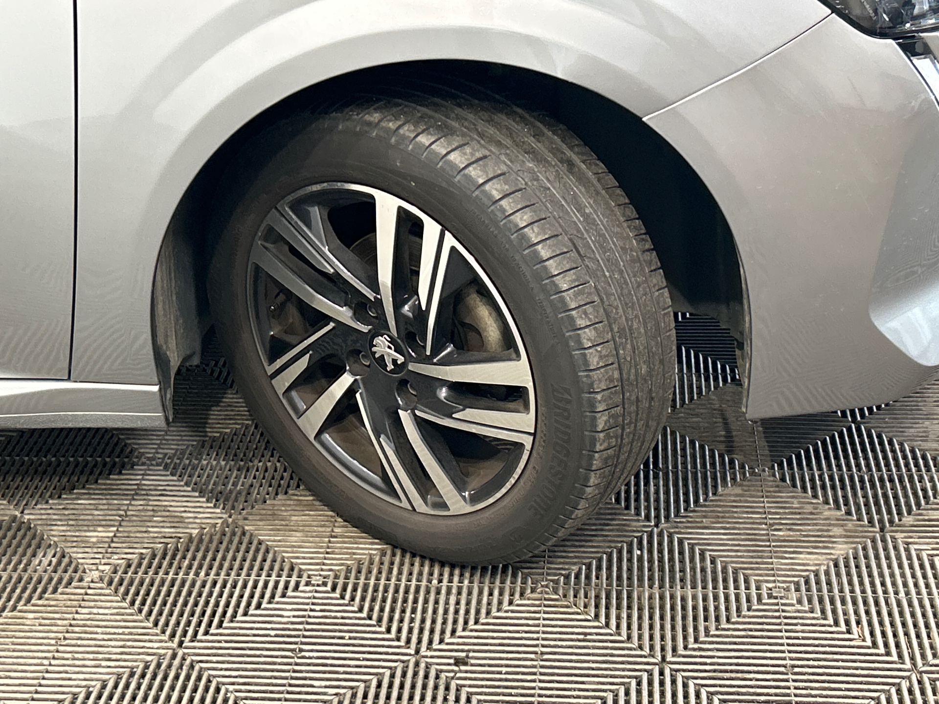 PEUGEOT 208 STYLE PURETECH 75 S&S BVM5 — expertise