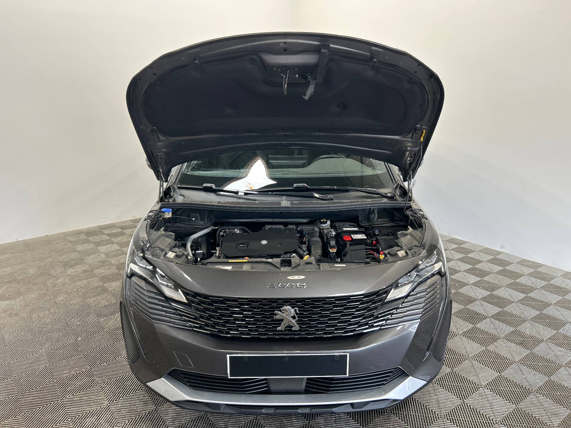 PEUGEOT 3008 ACTIVE PACK BHDI 130 S&S EAT8 — expertise