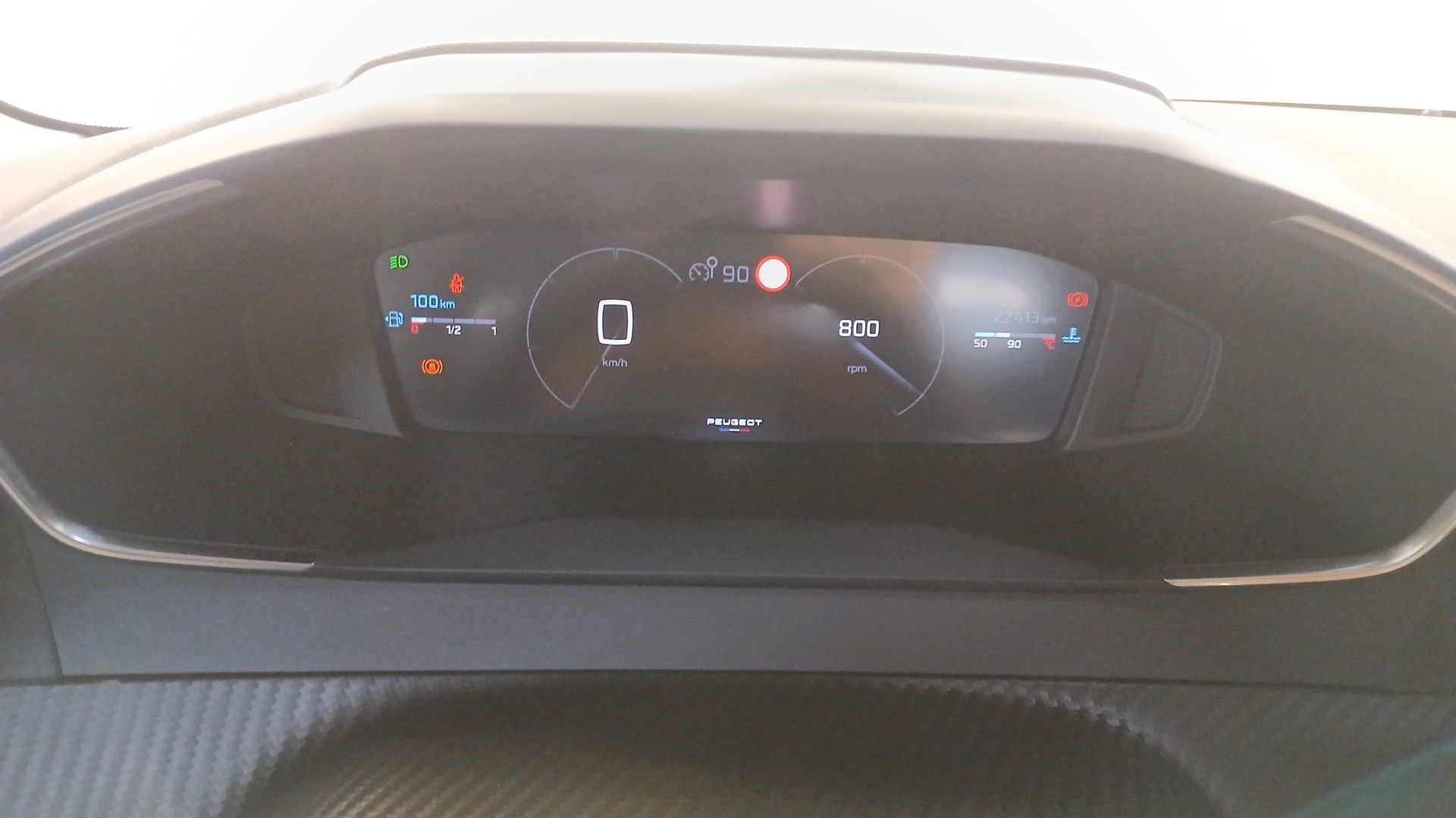 PEUGEOT 208 Allure 100 ch BVM6 — expertise