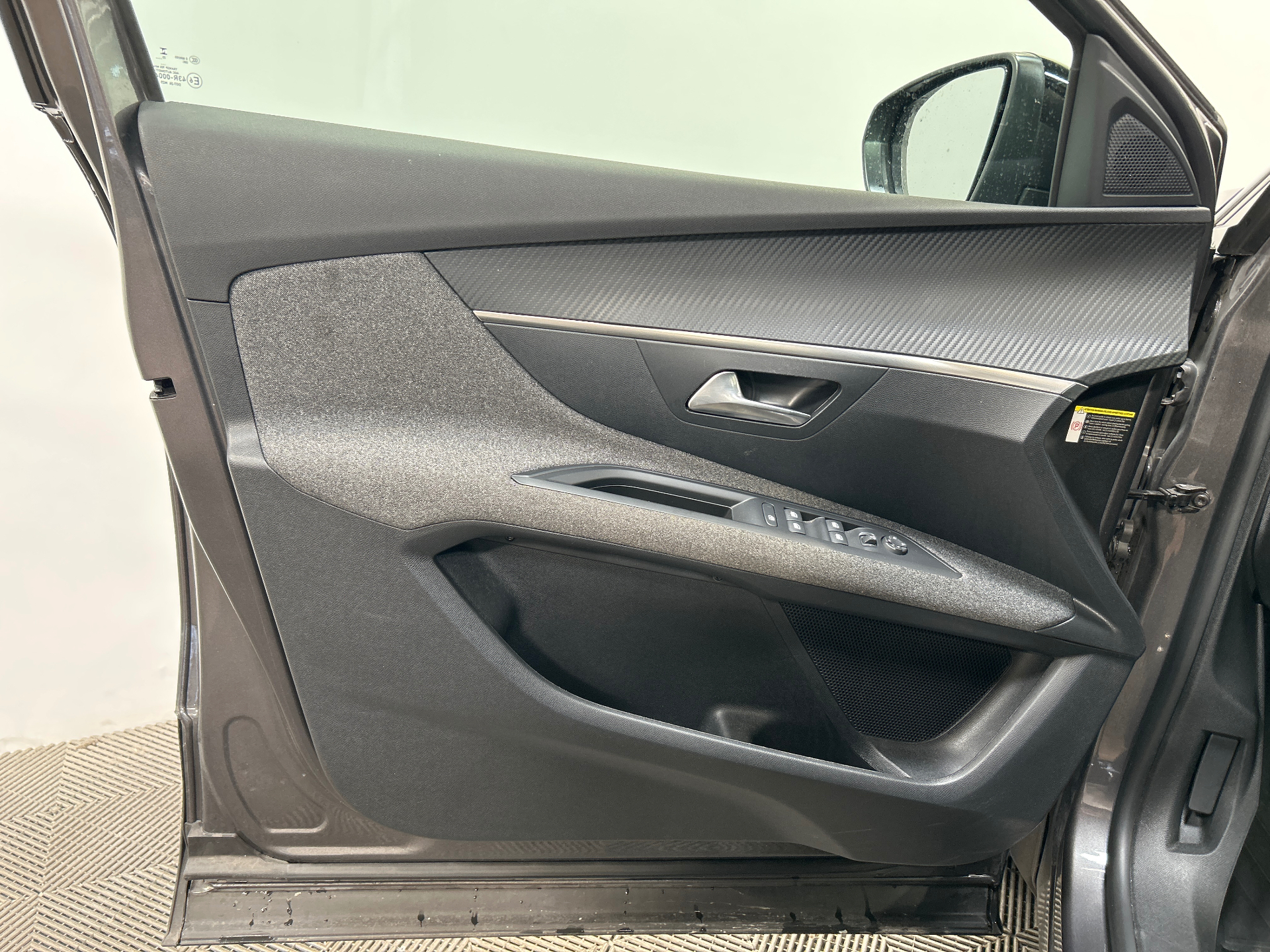 PEUGEOT 3008 ACTIVE PACK BHDI 130 S&S EAT8
